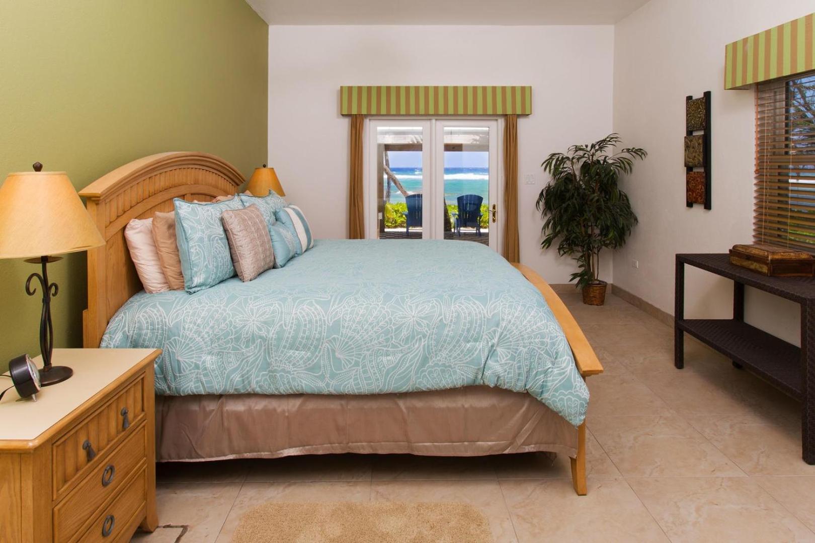 Coconut Beach by Grand Cayman Villas & Condos