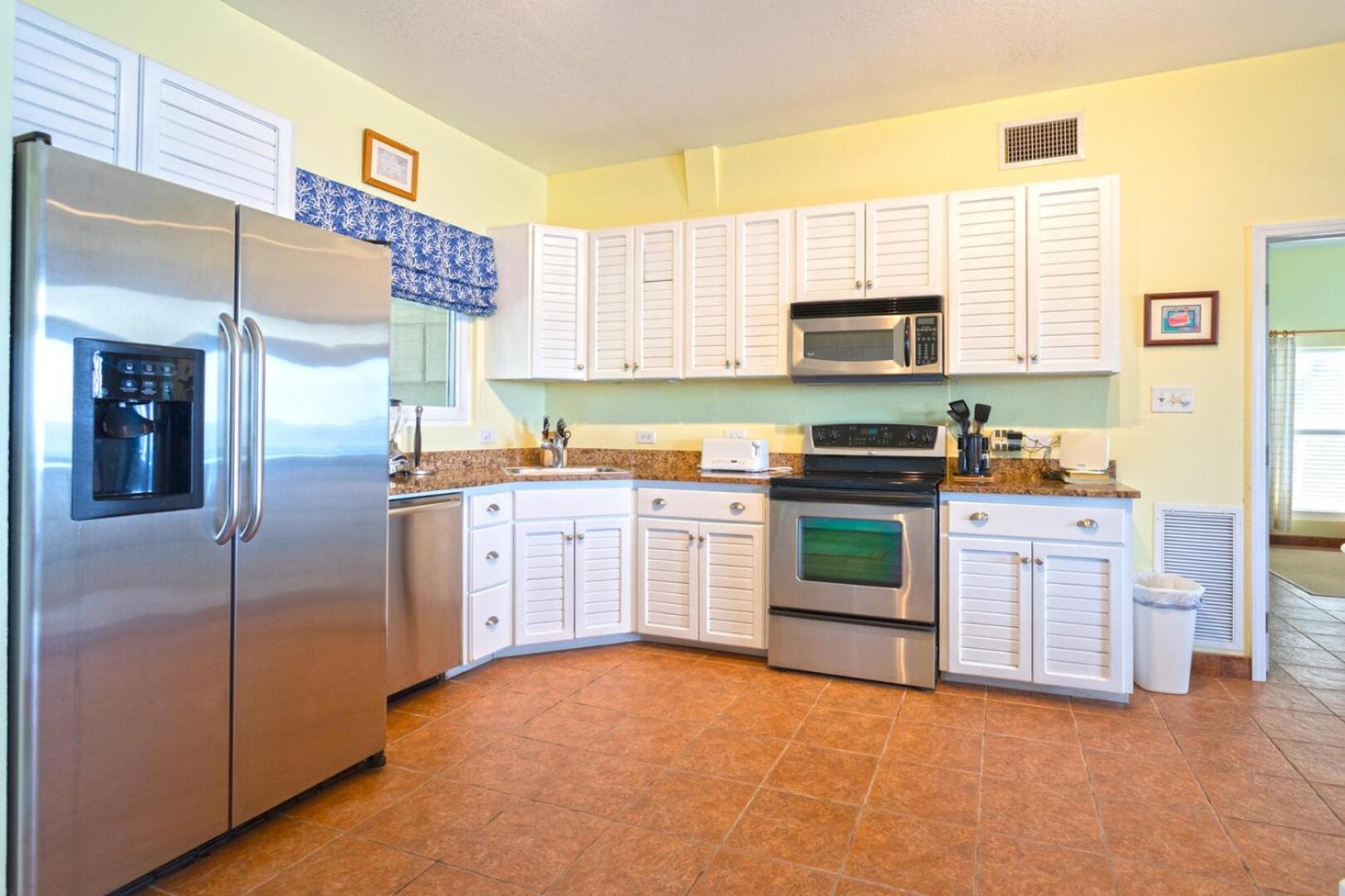 Castle Guesthouse by Grand Cayman Villas & Condos