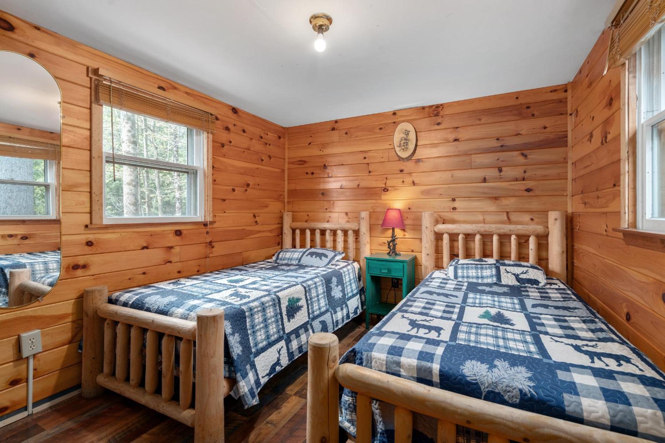 Hide-A-Way Waterfront Cottages