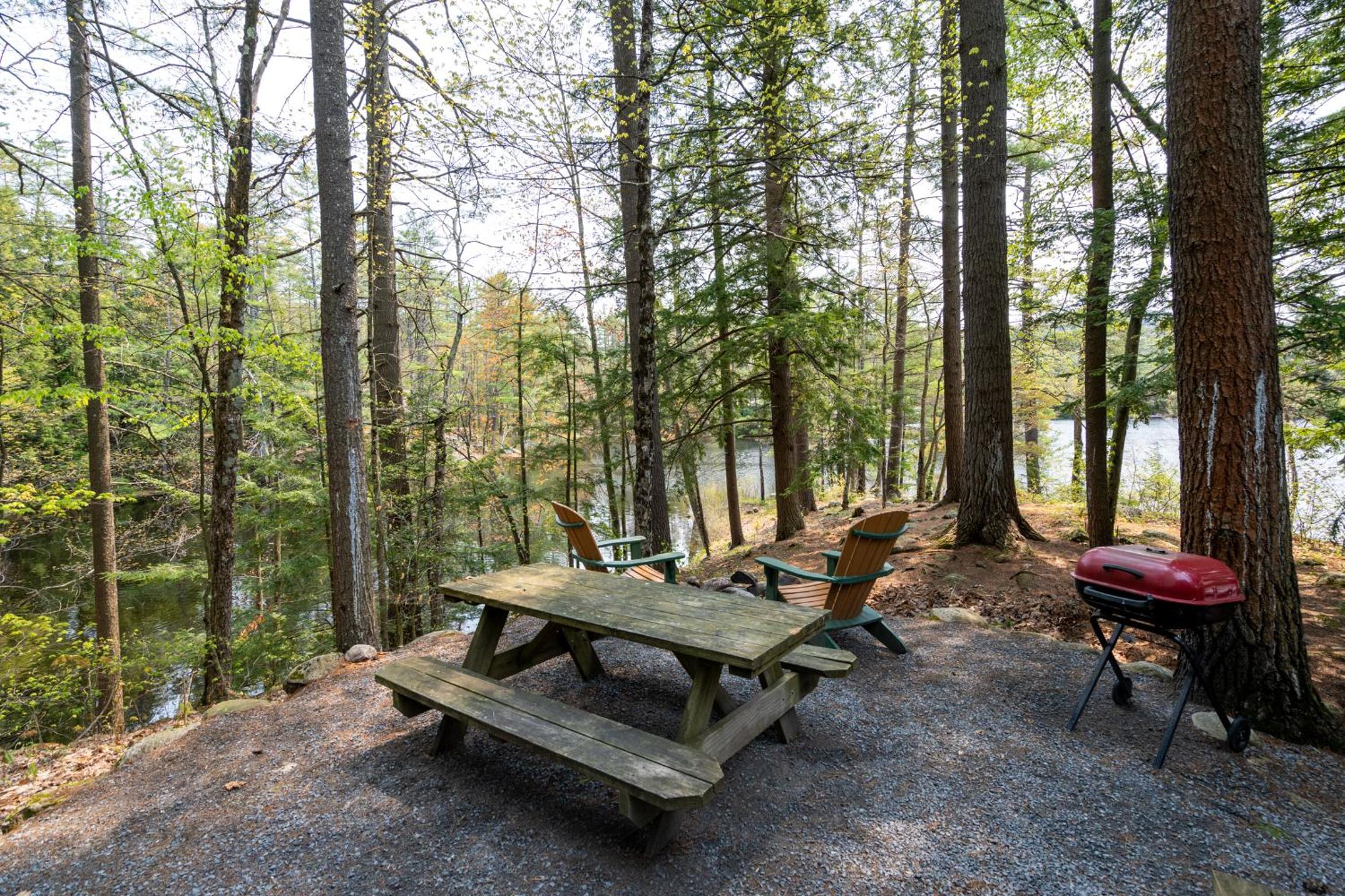 Hide-A-Way Waterfront Cottages
