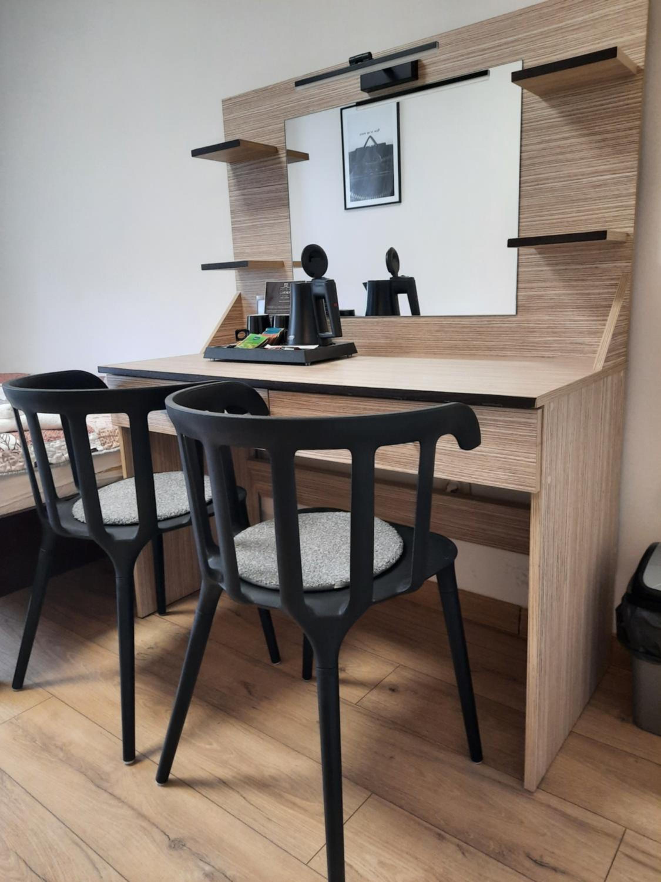 Hotelik Corner