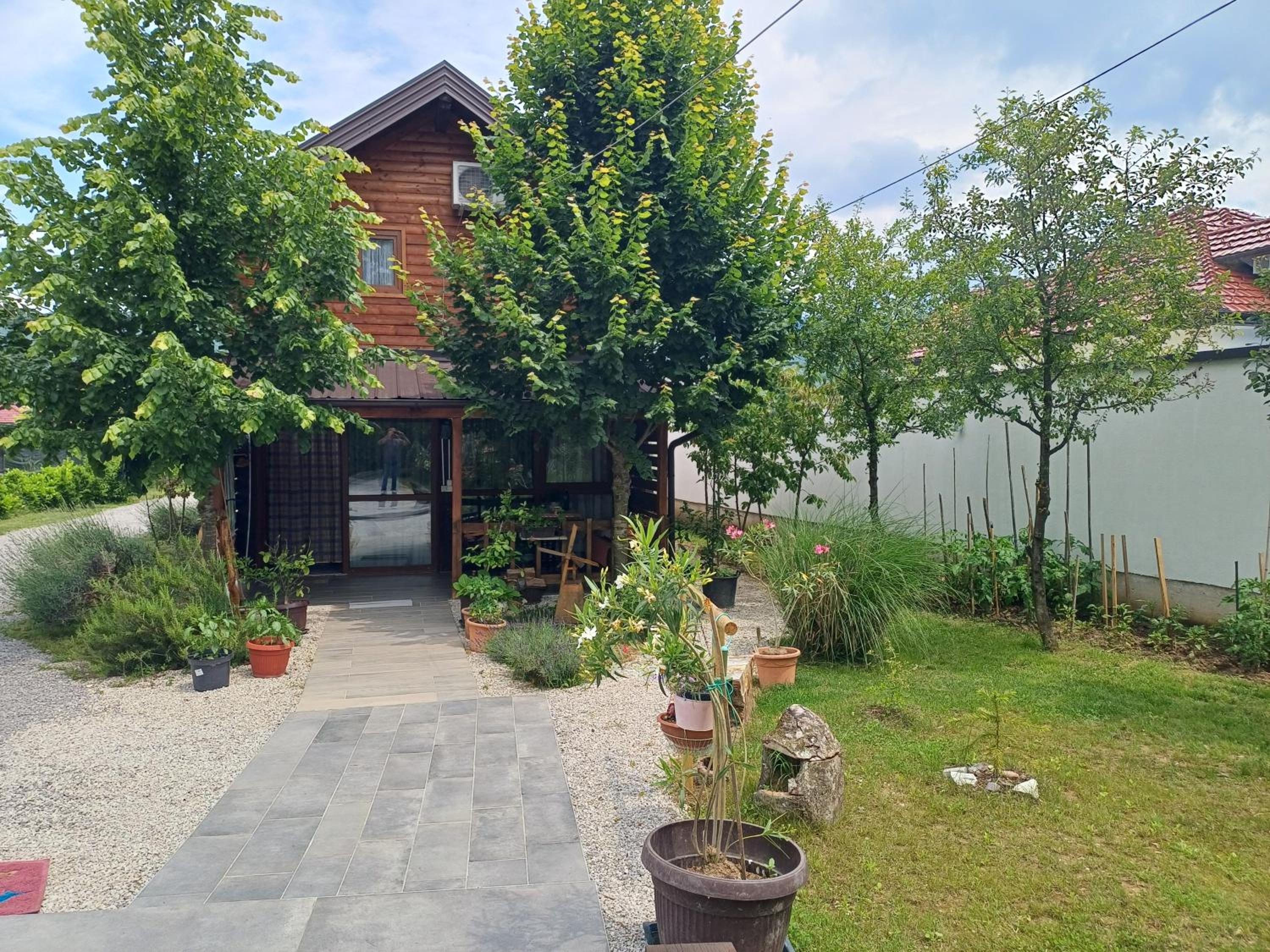 Holiday Home Edi