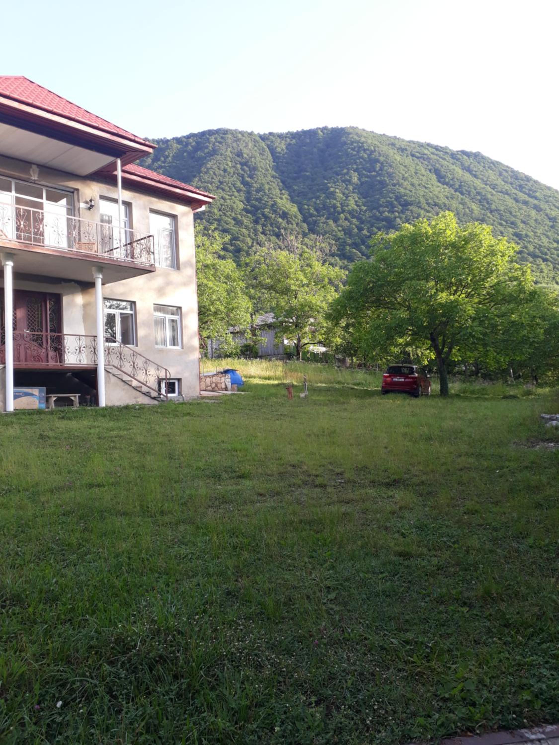 Photo 33