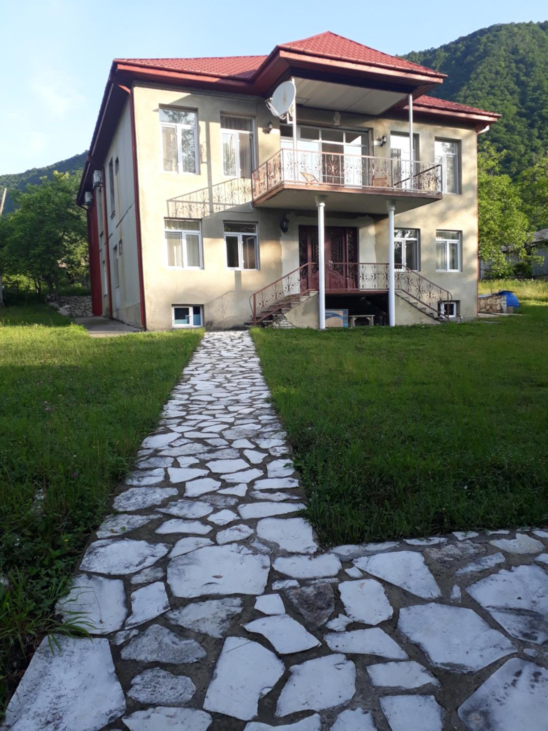 Photo 32