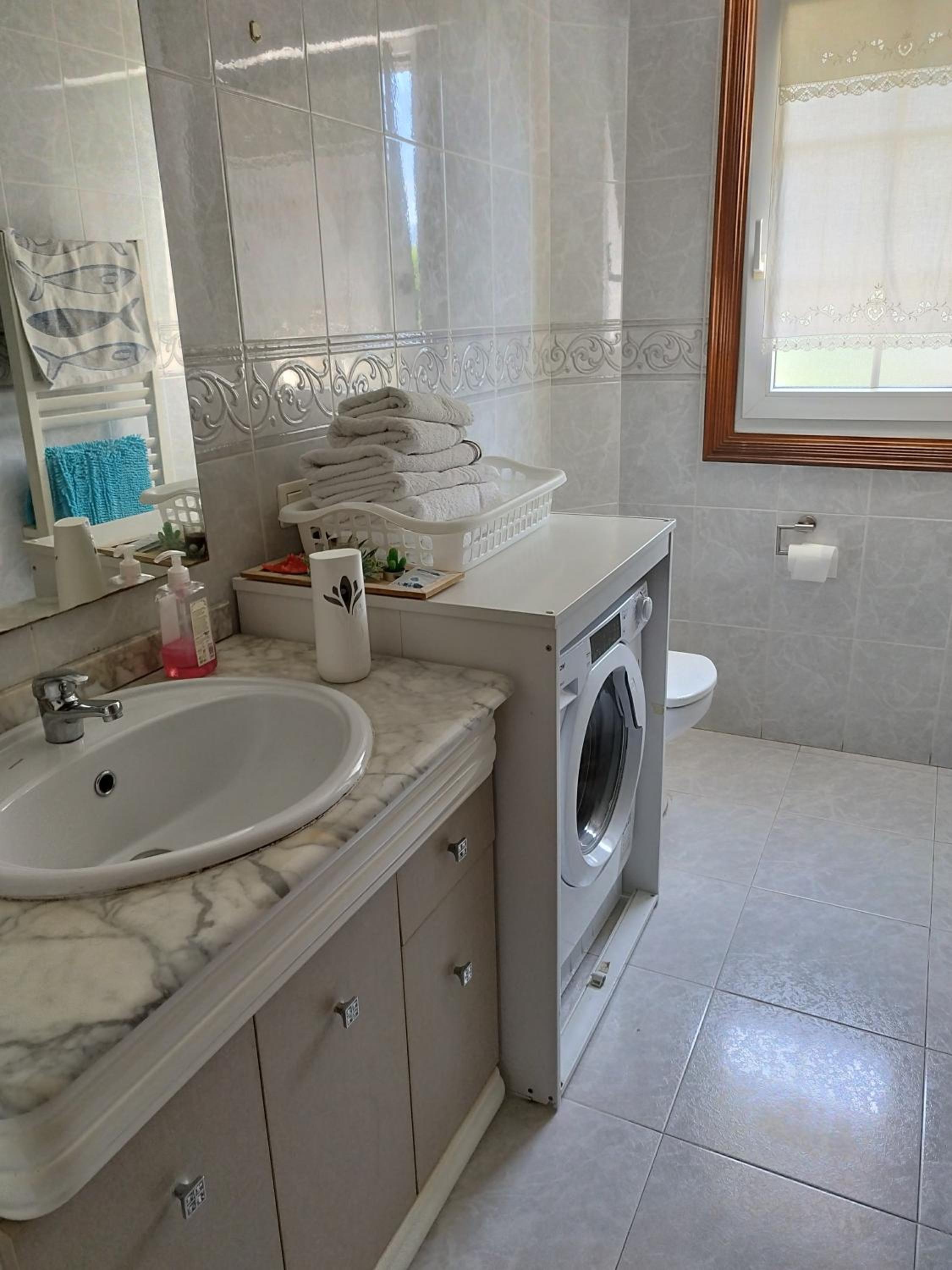 piso chalet en playa samil photo 3