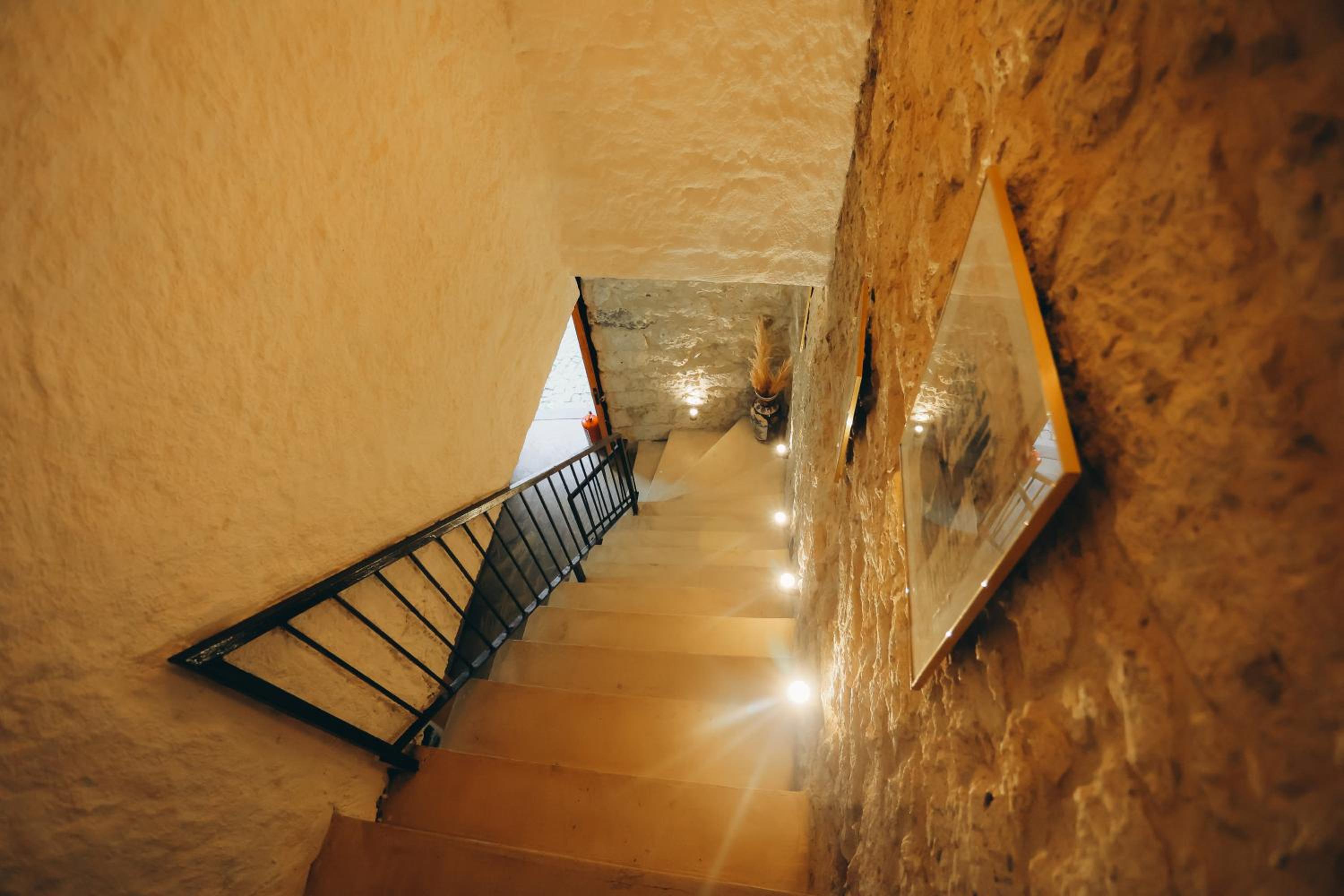 Photo 46