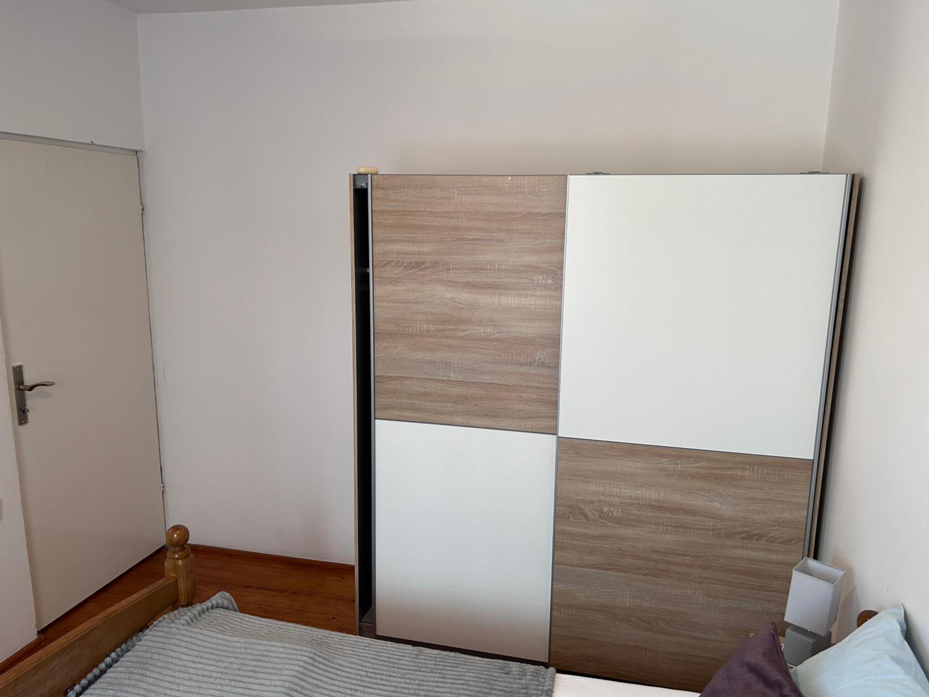 Photo 42