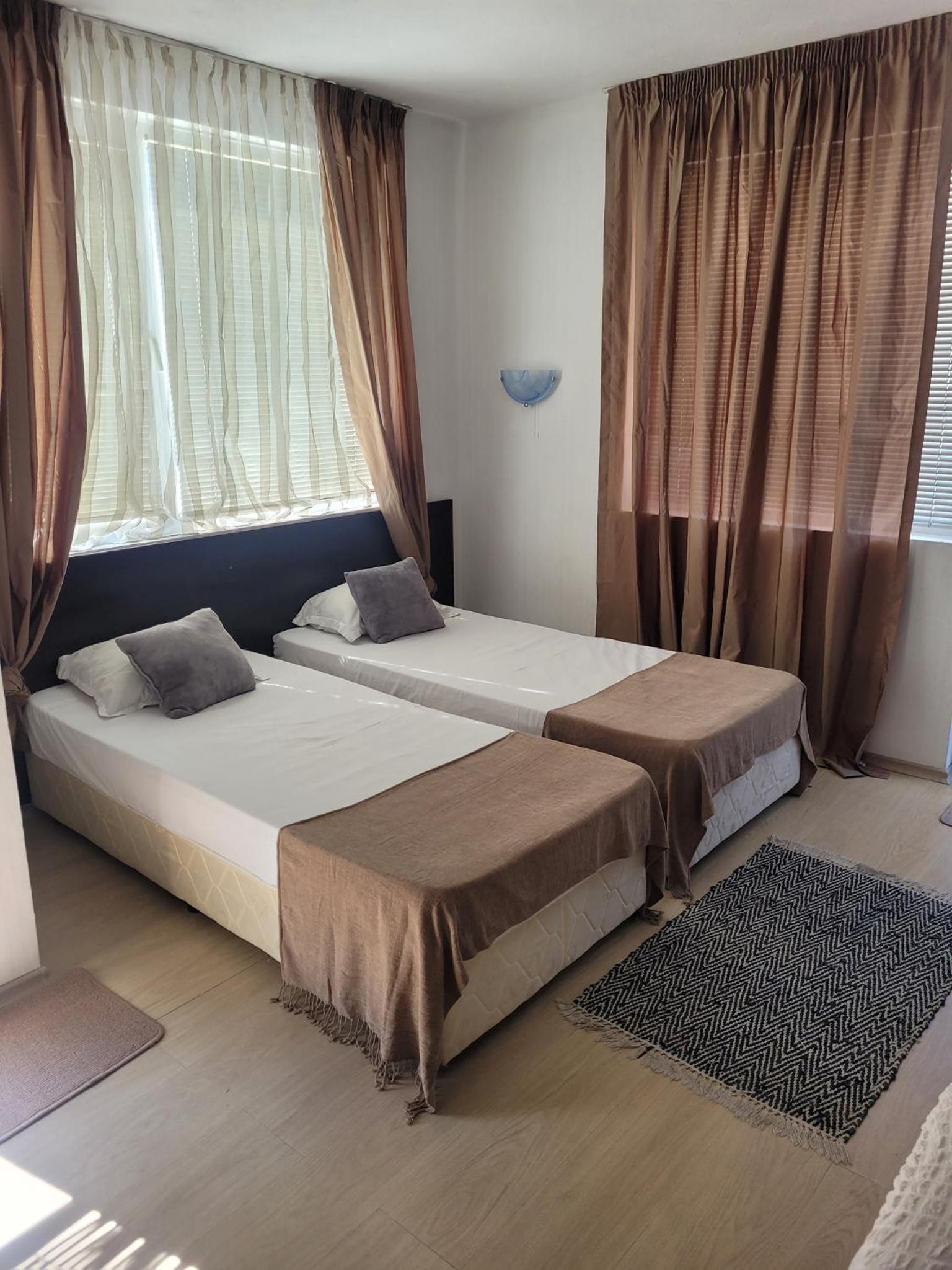 Guest House Taligarov