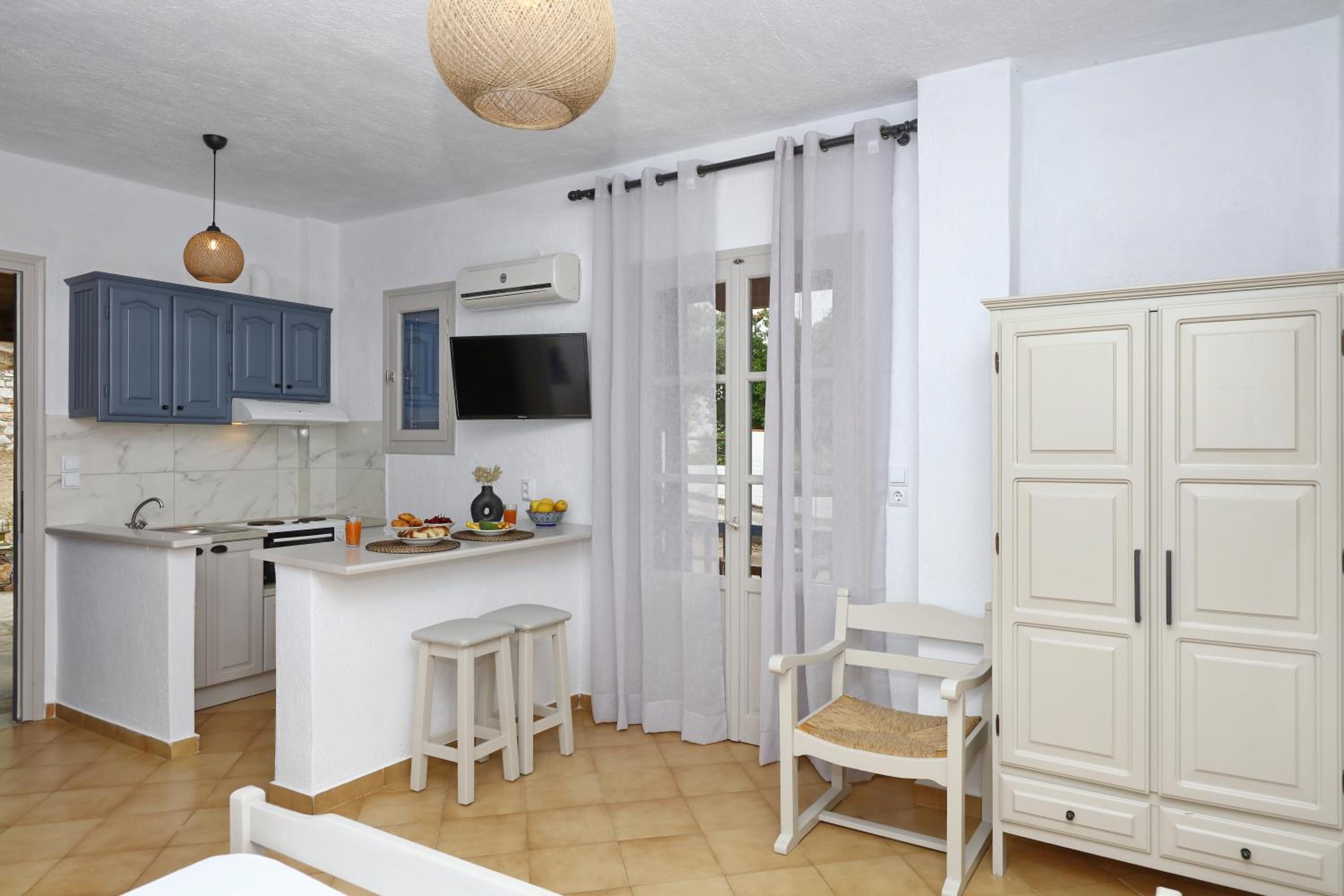 Skopelos Panos Studios