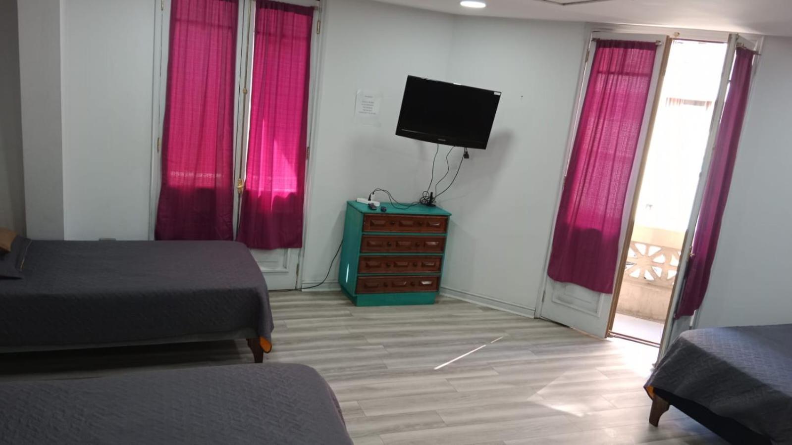 hostal mancora monjitas 755