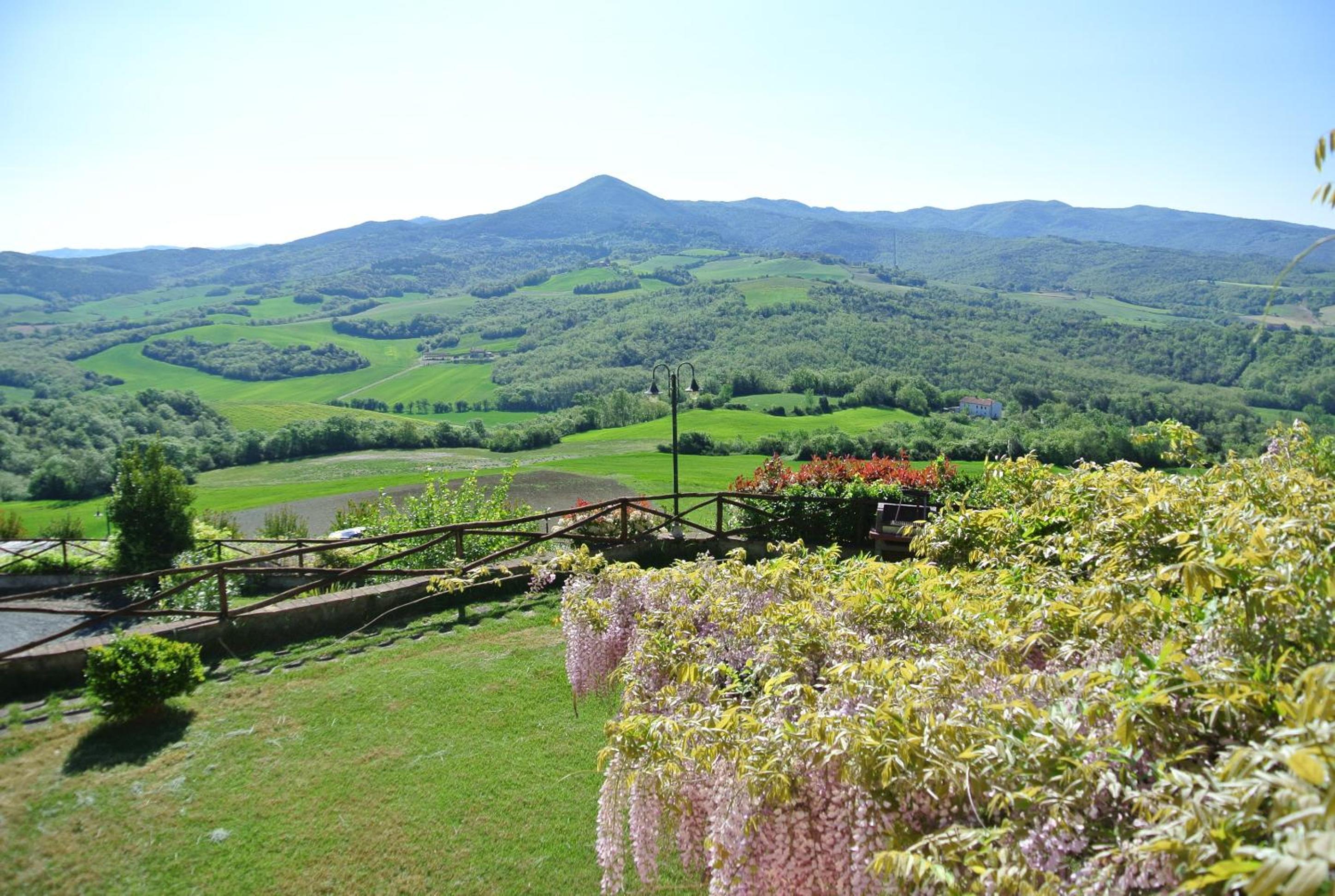 Borgo di Monte Murlo