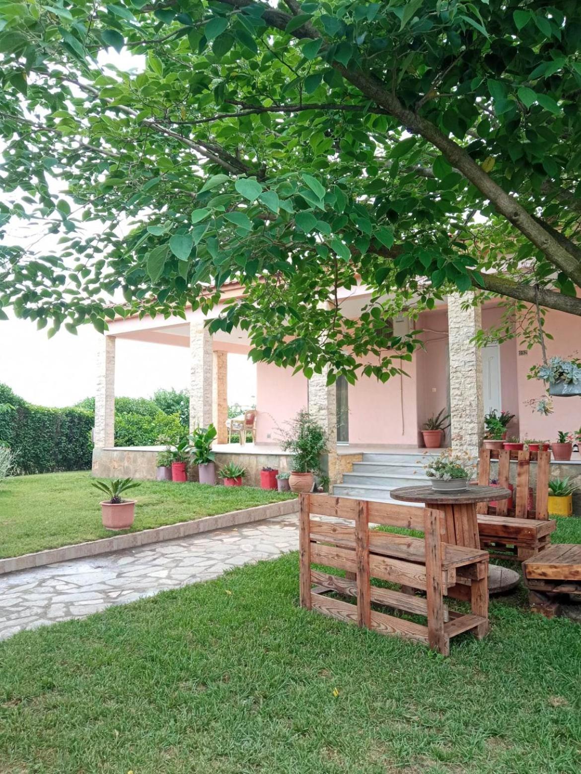 Villa Erasmia