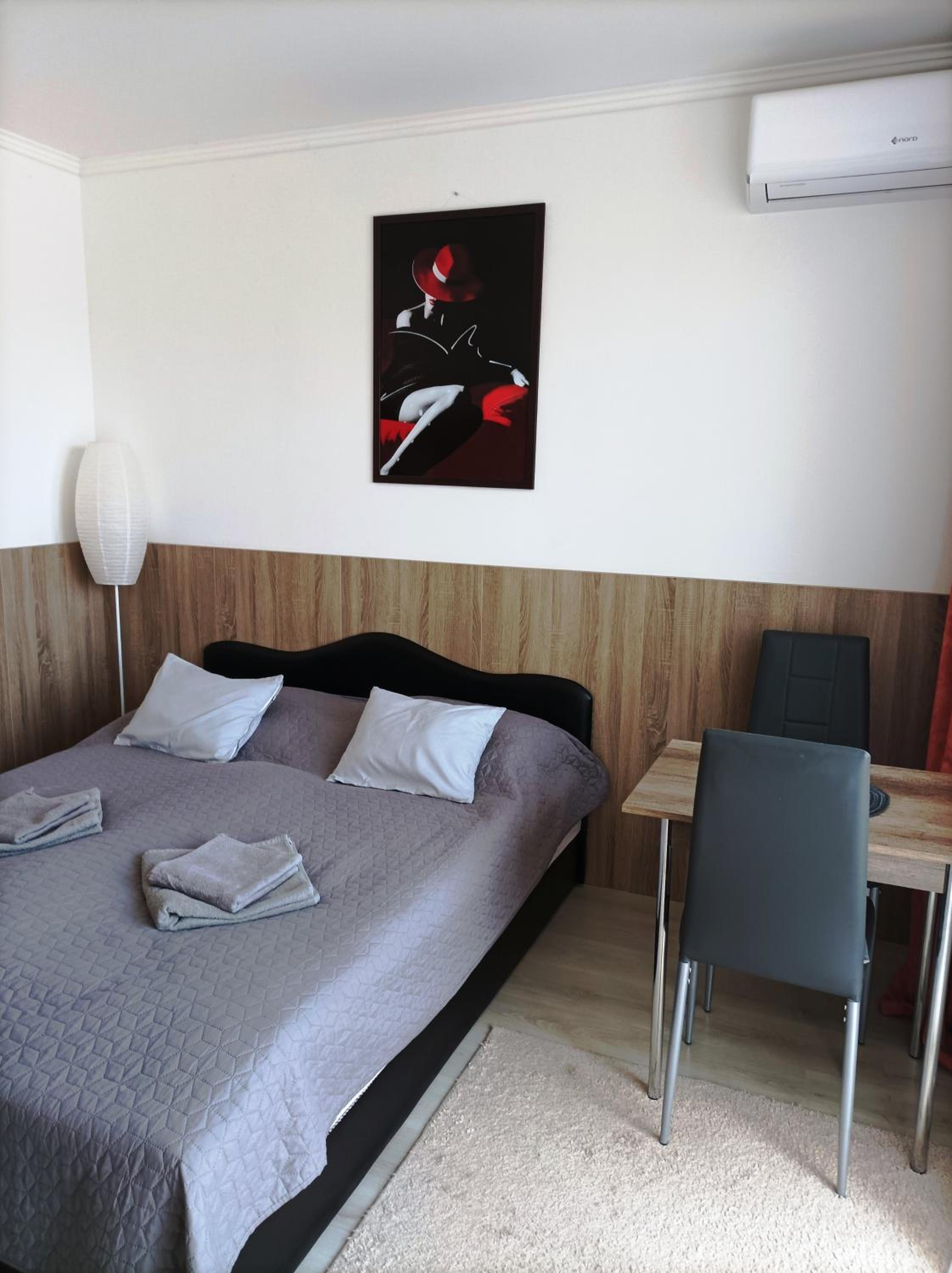 Sunrise Apartman view 3
