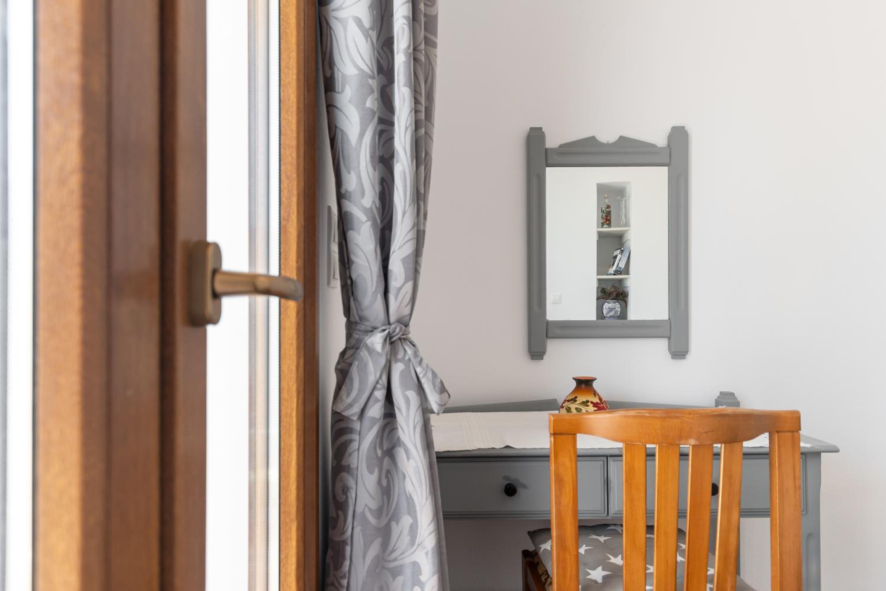 Naxian White House in Glinado photo 2