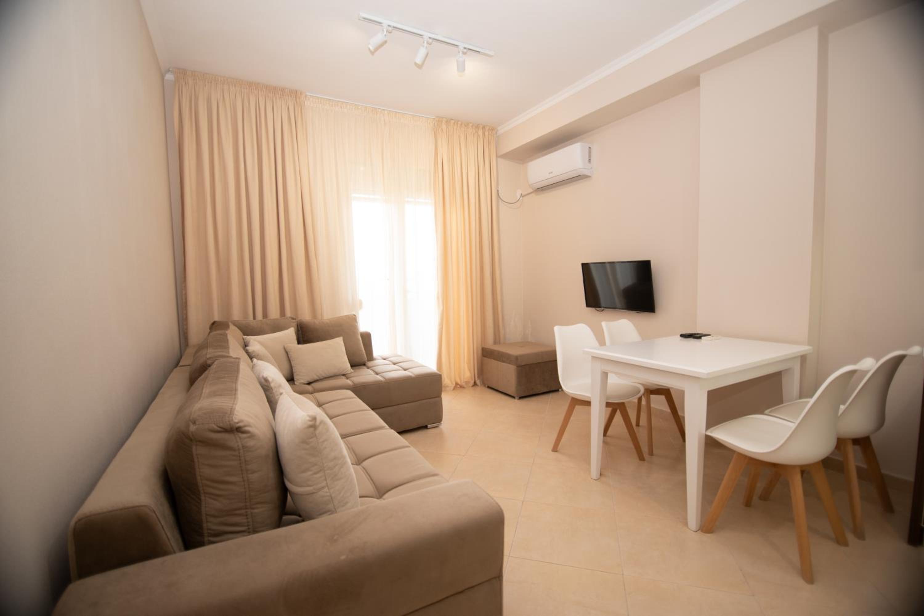 Vlora B Apartment photo 3