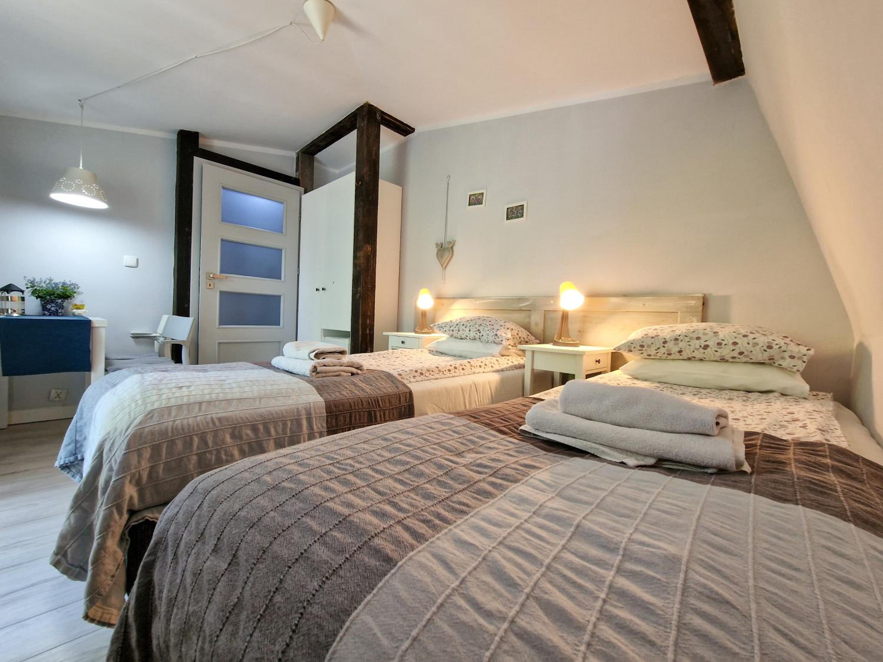 Photo 65
