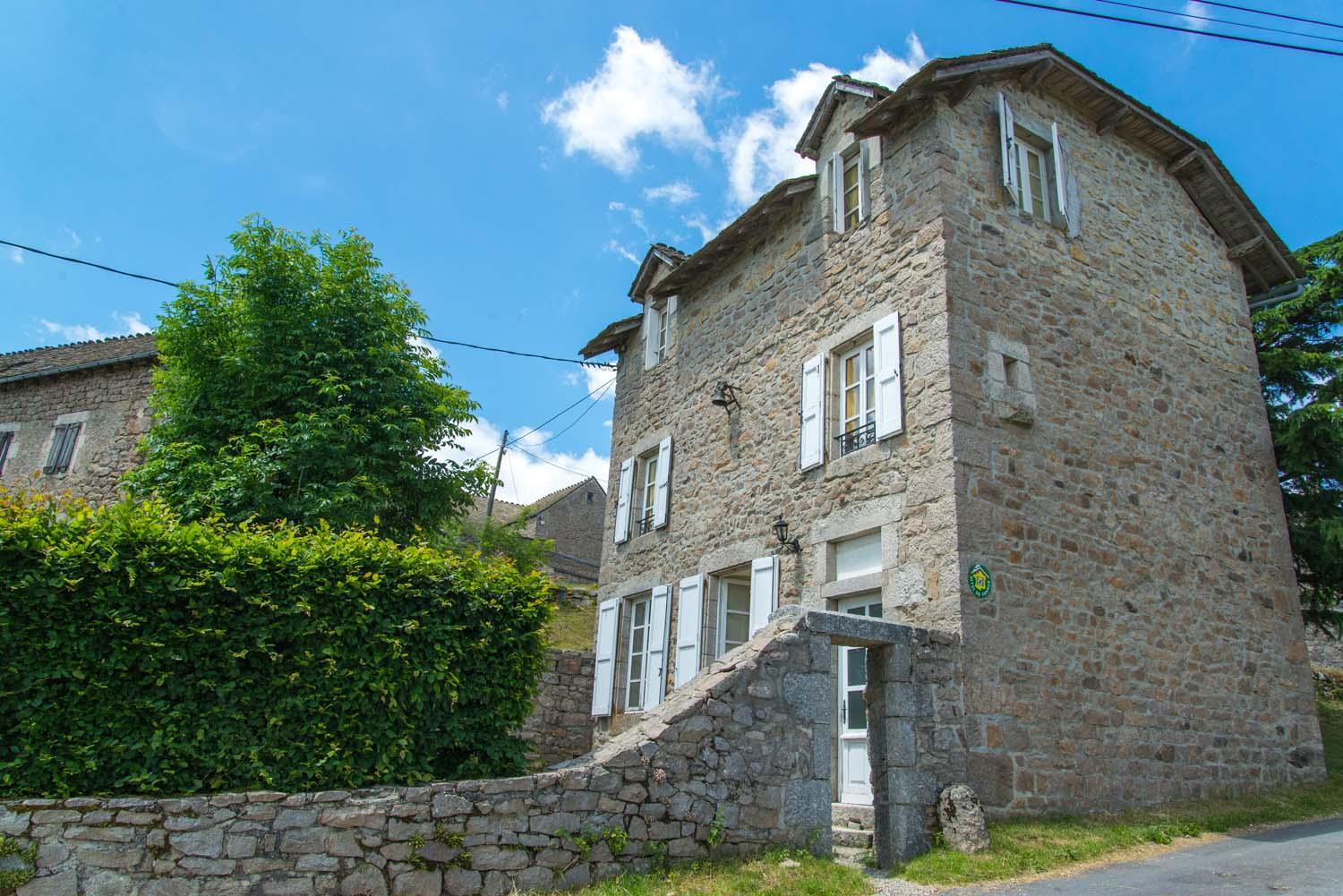 Village de gîtes de Sainte-Lucie view 3
