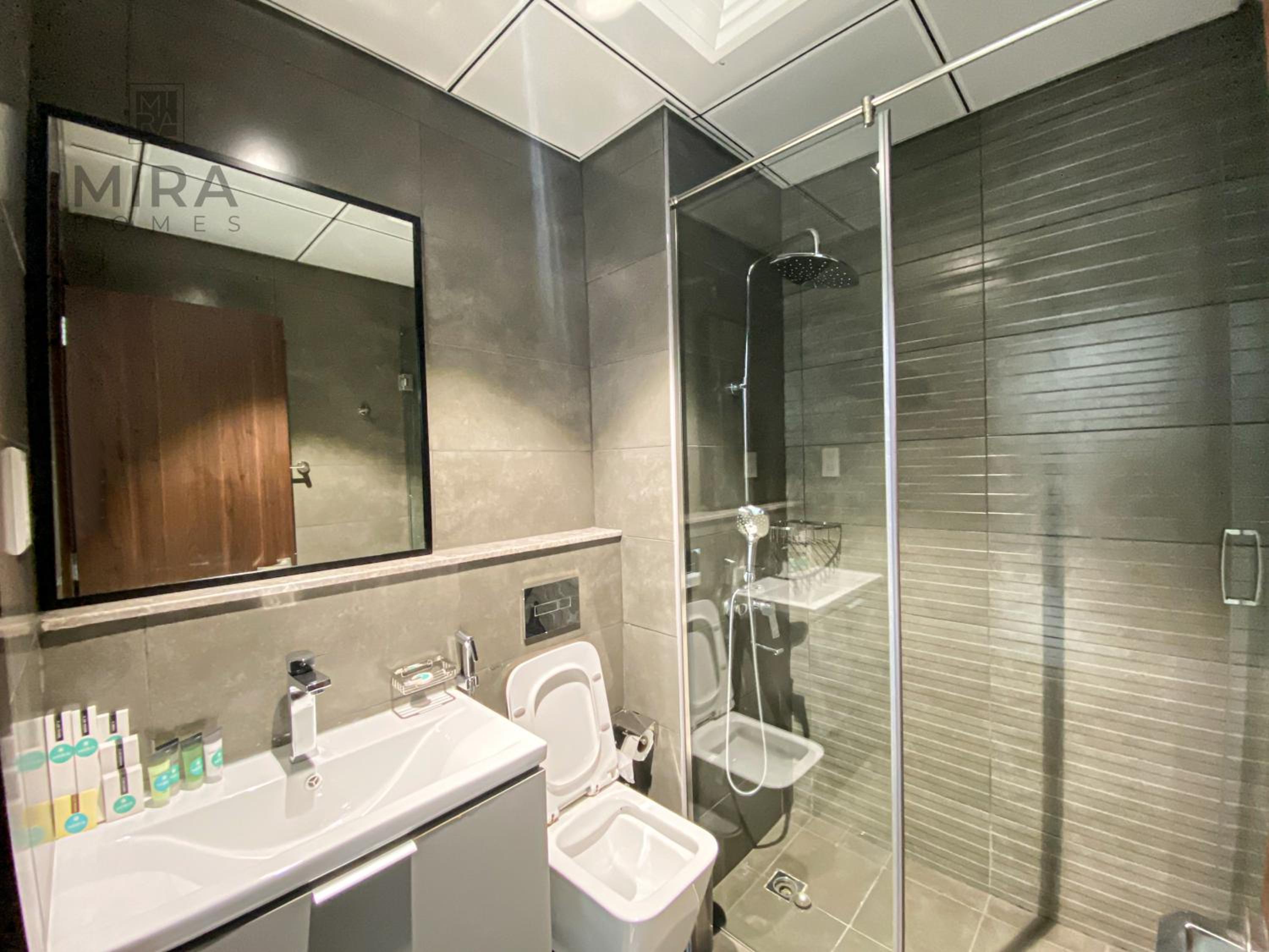 Mira Holiday Homes - Fully furnished studio in JVC