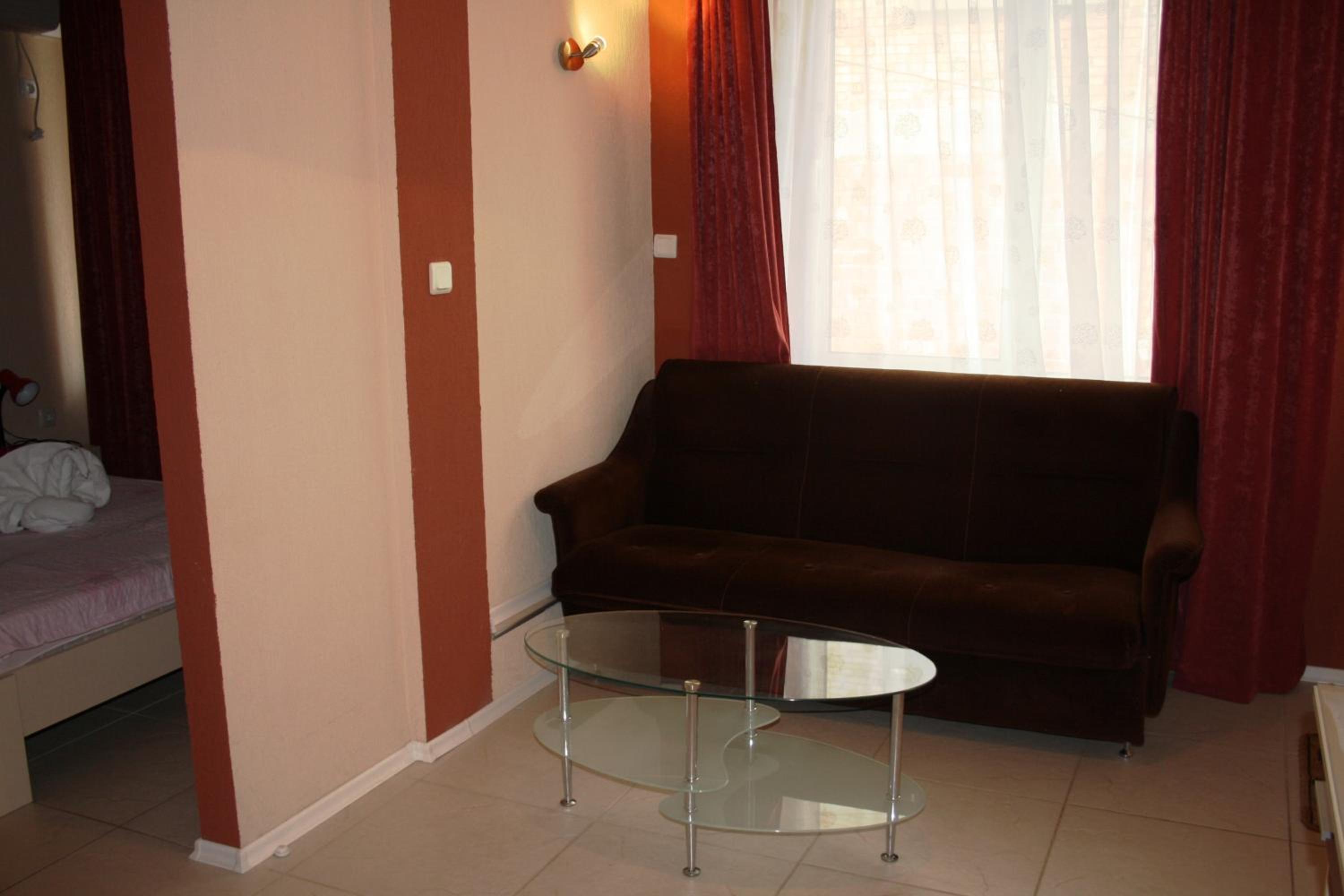 Zoya Guest House