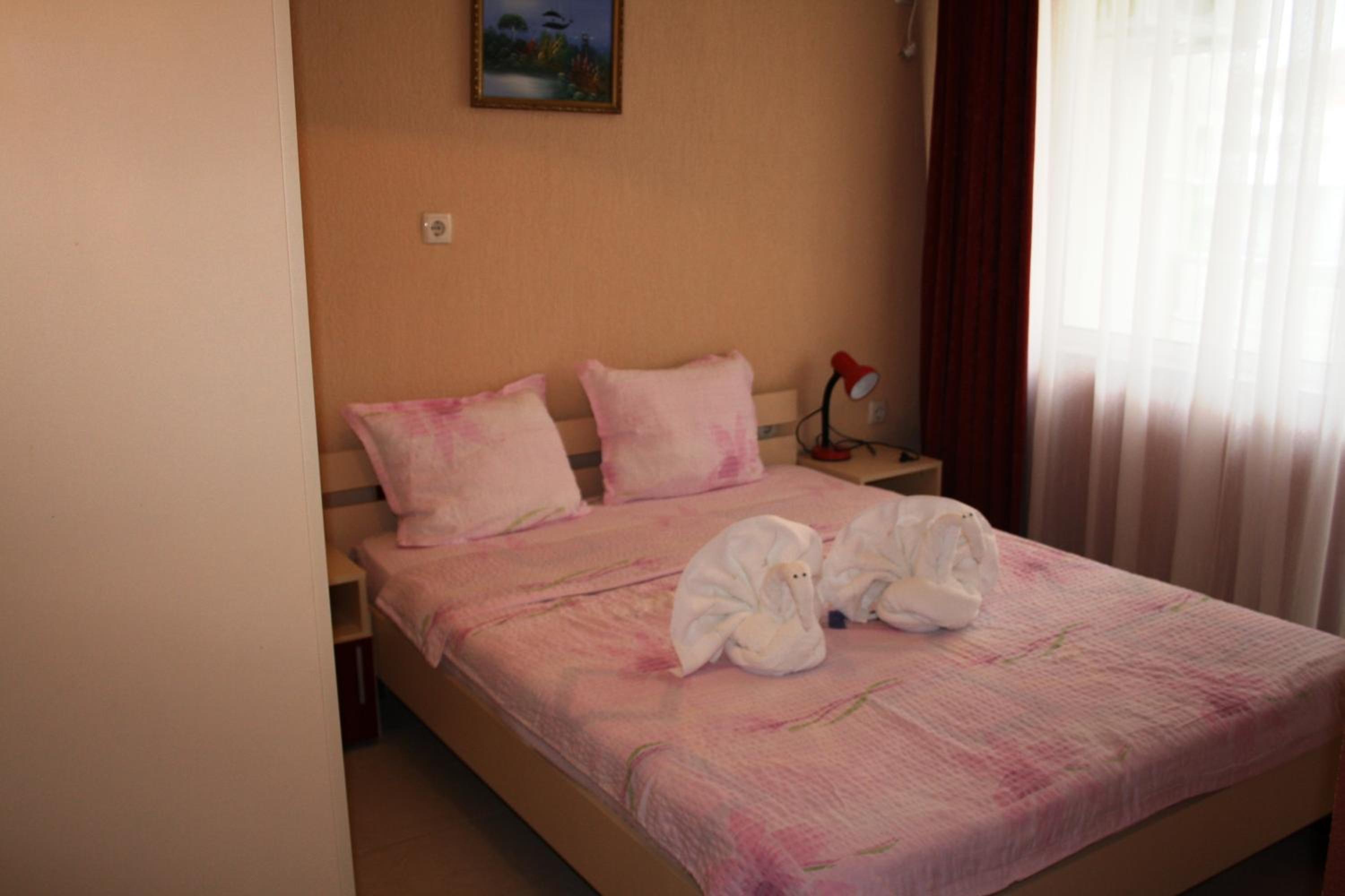 Zoya Guest House