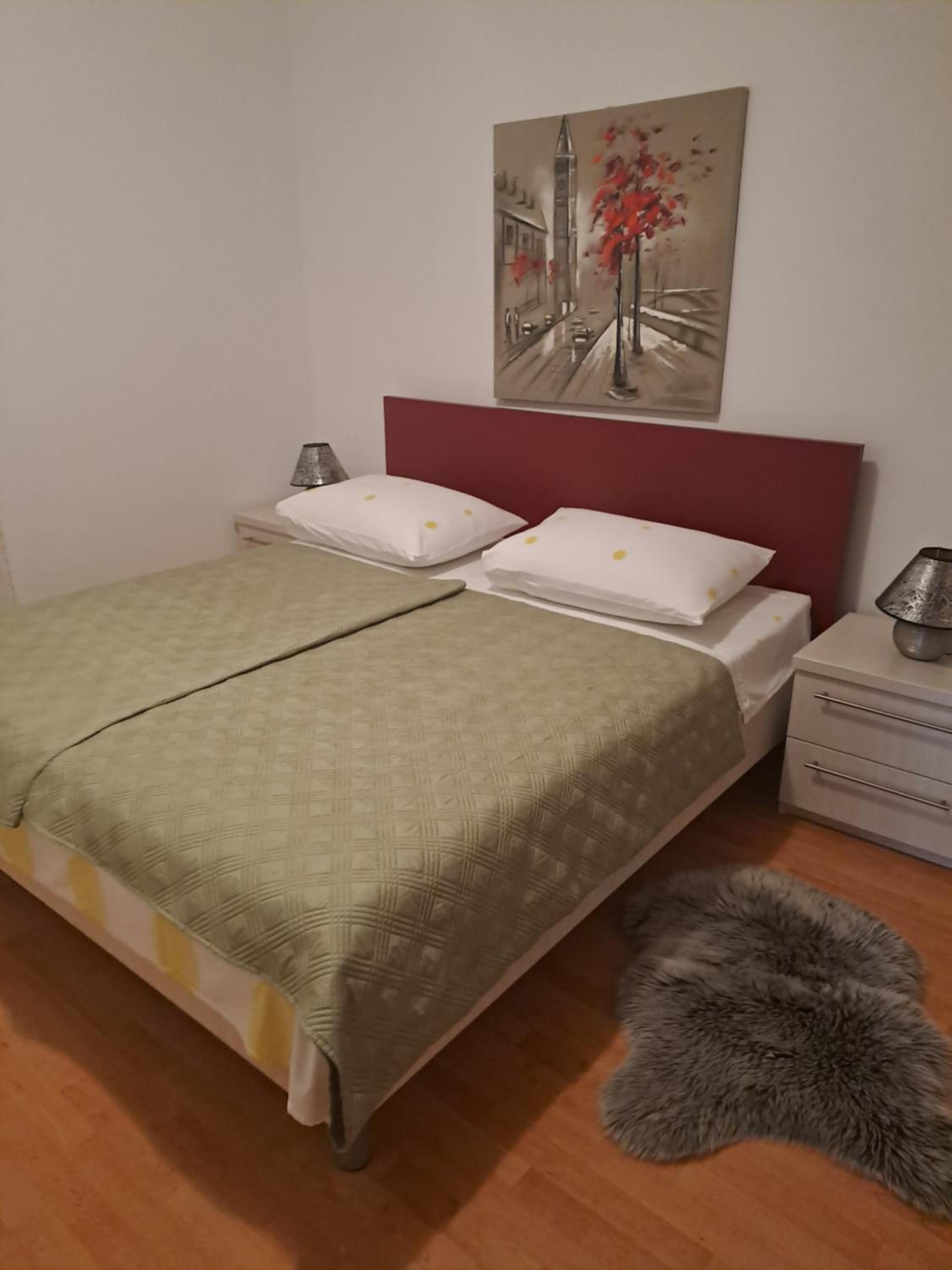 Apartment Mira