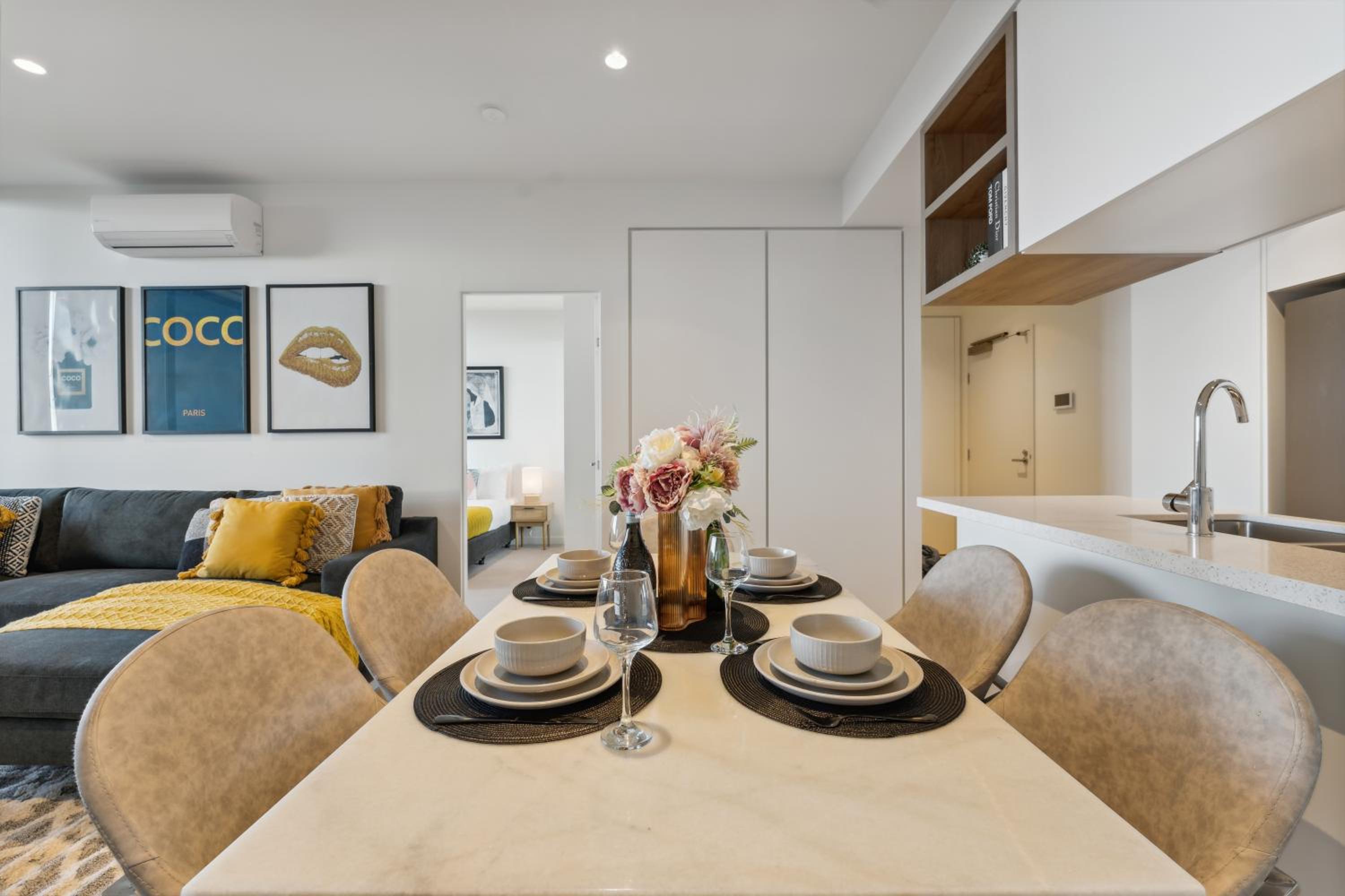 Mega Style Apartments RIconic