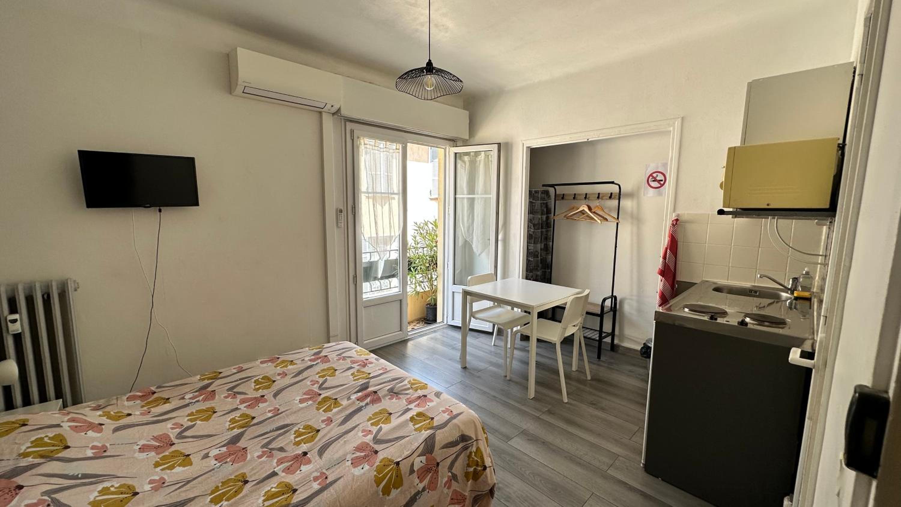 Studios climatisés proche mer — photo 13