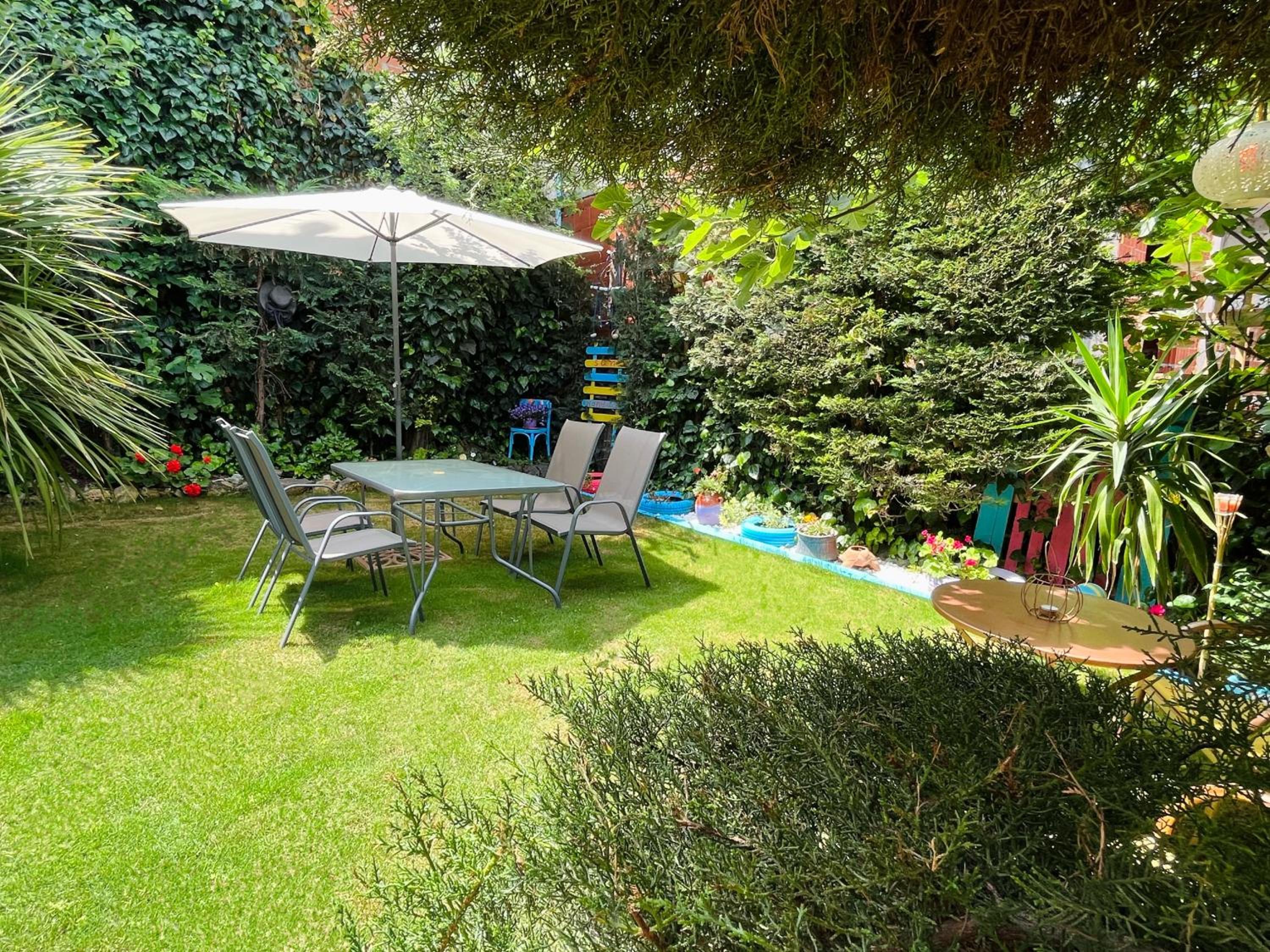 Electra Garden House view 2