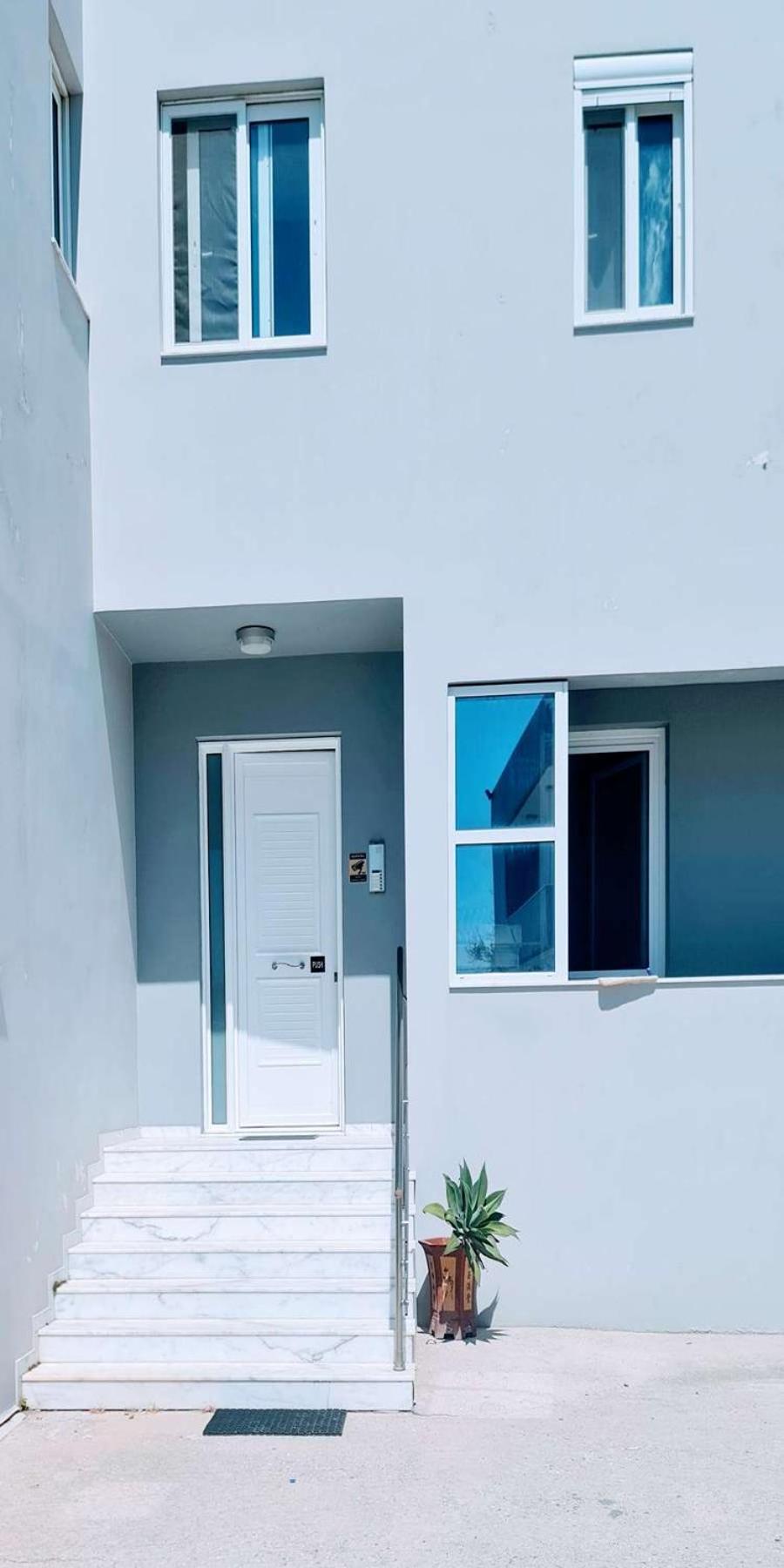 Retas Apartment Up