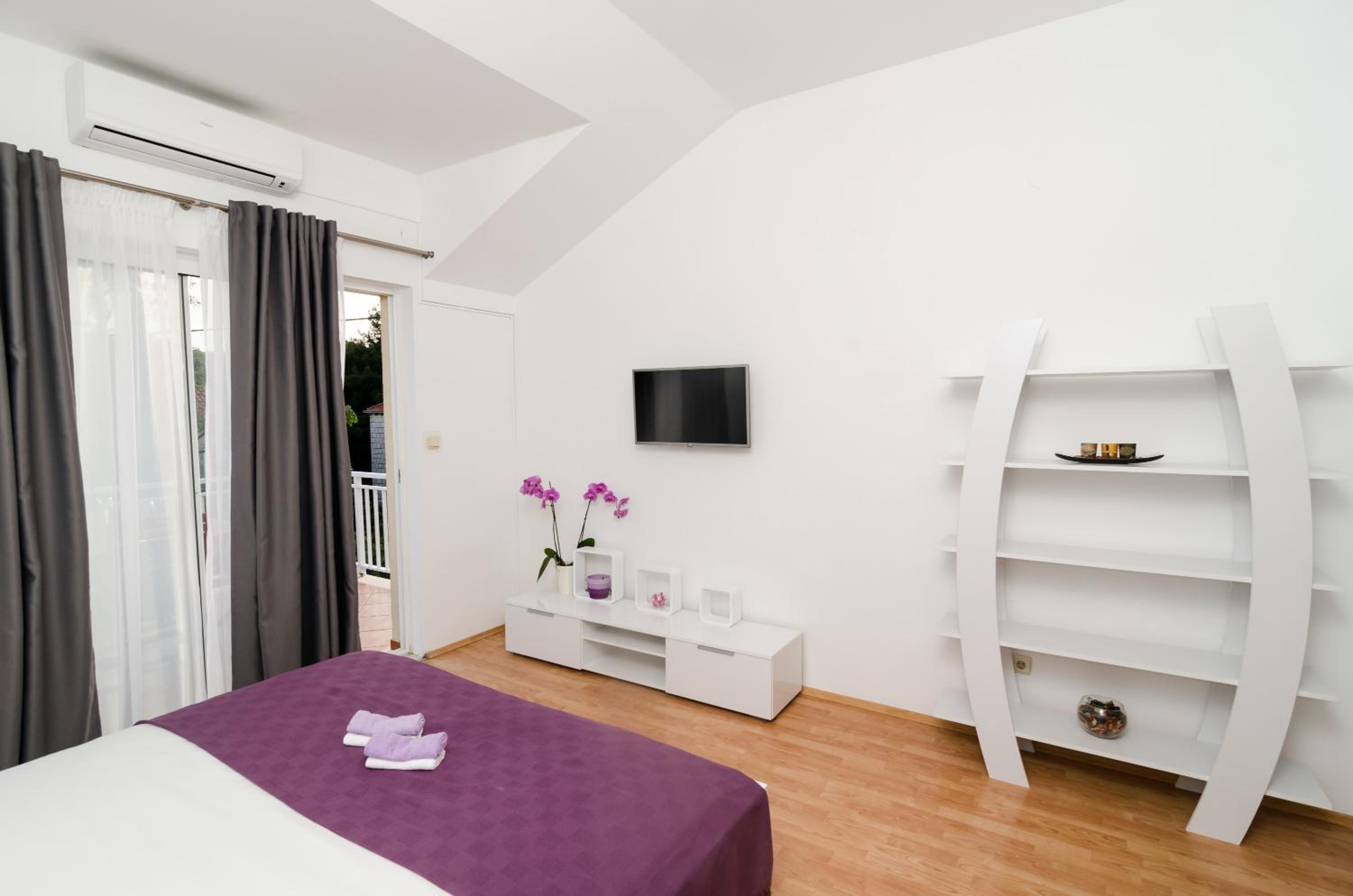 Apartments Estrella