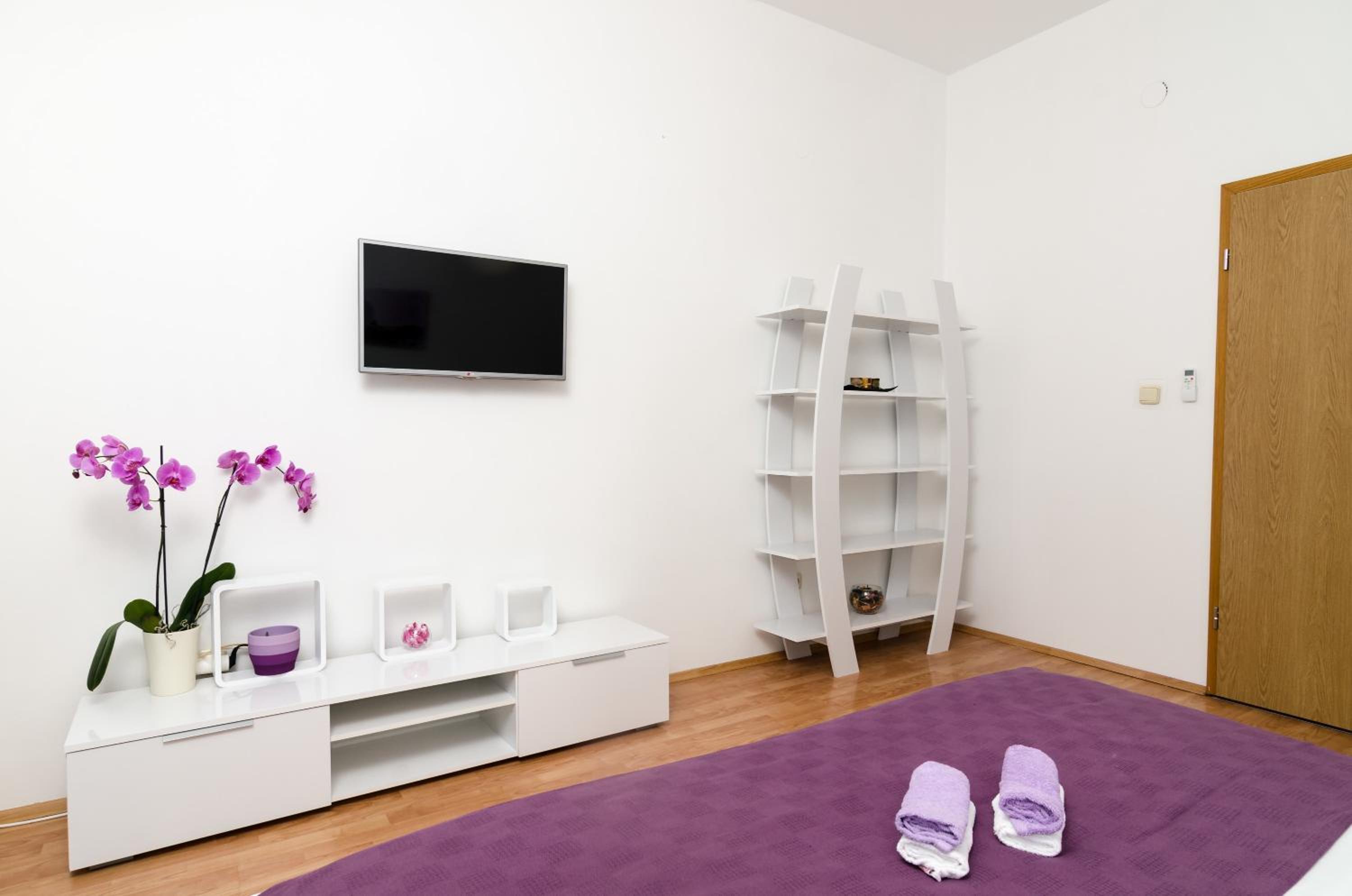 Apartments Estrella