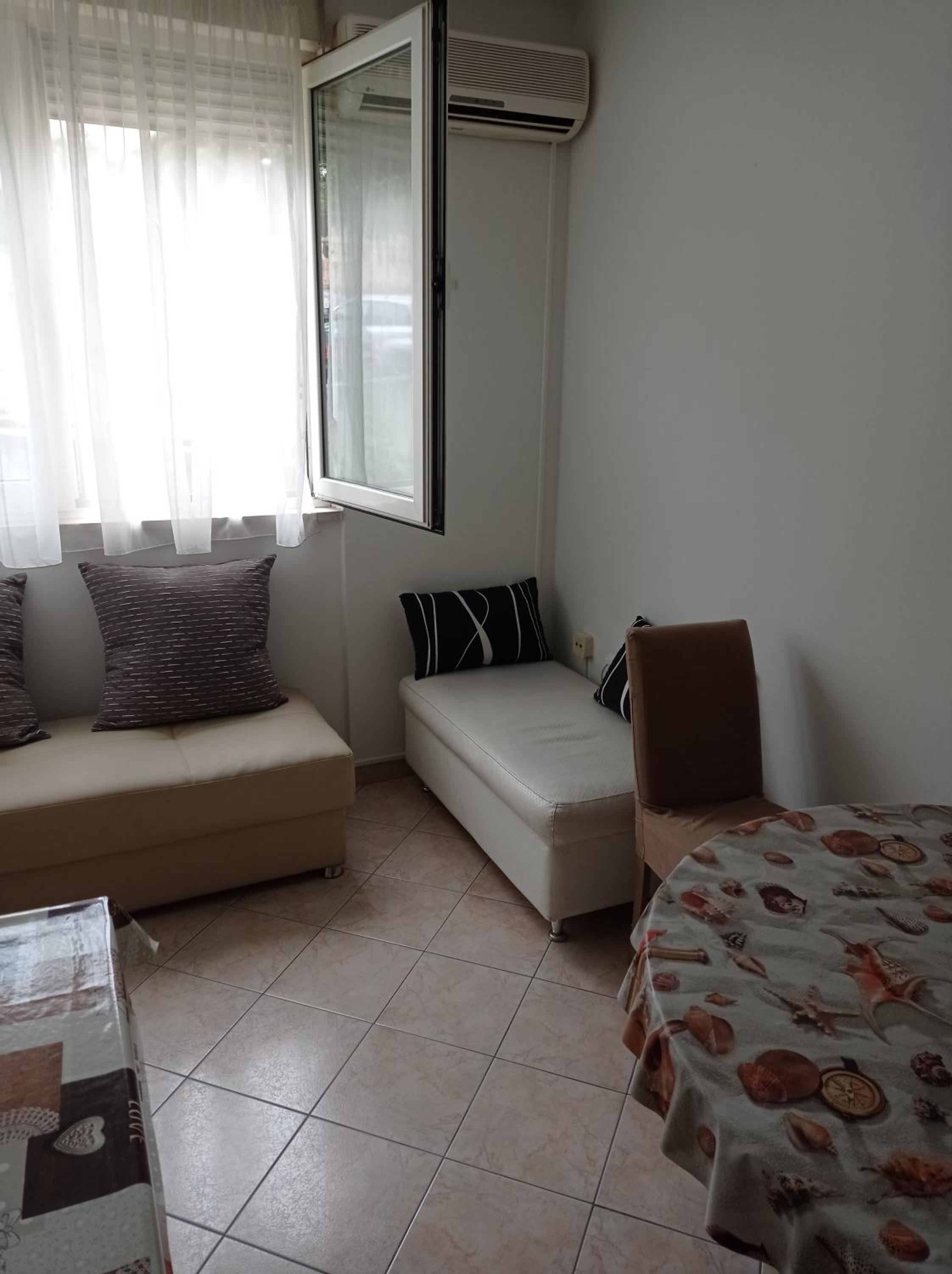 Nice and cozy two single bed room view 2