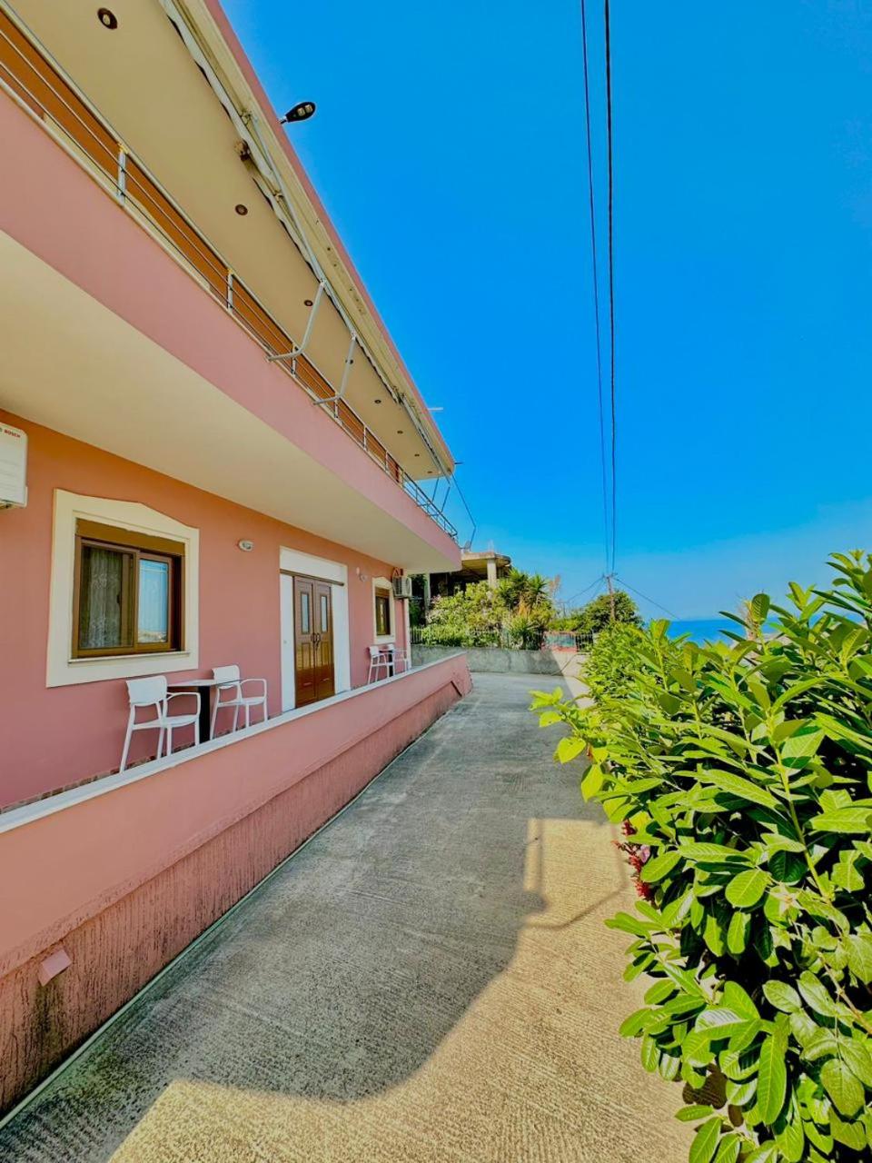 Amar Apartments