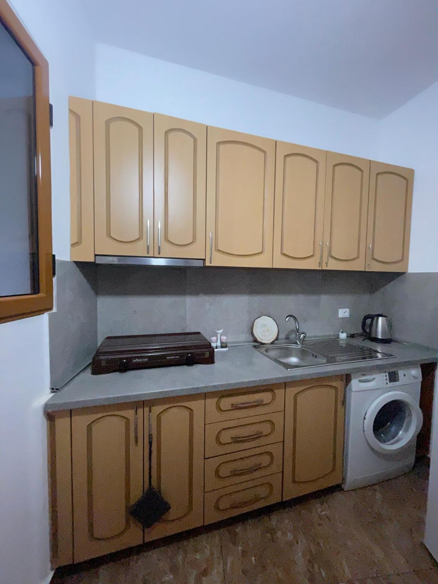 Rent rooms Loren