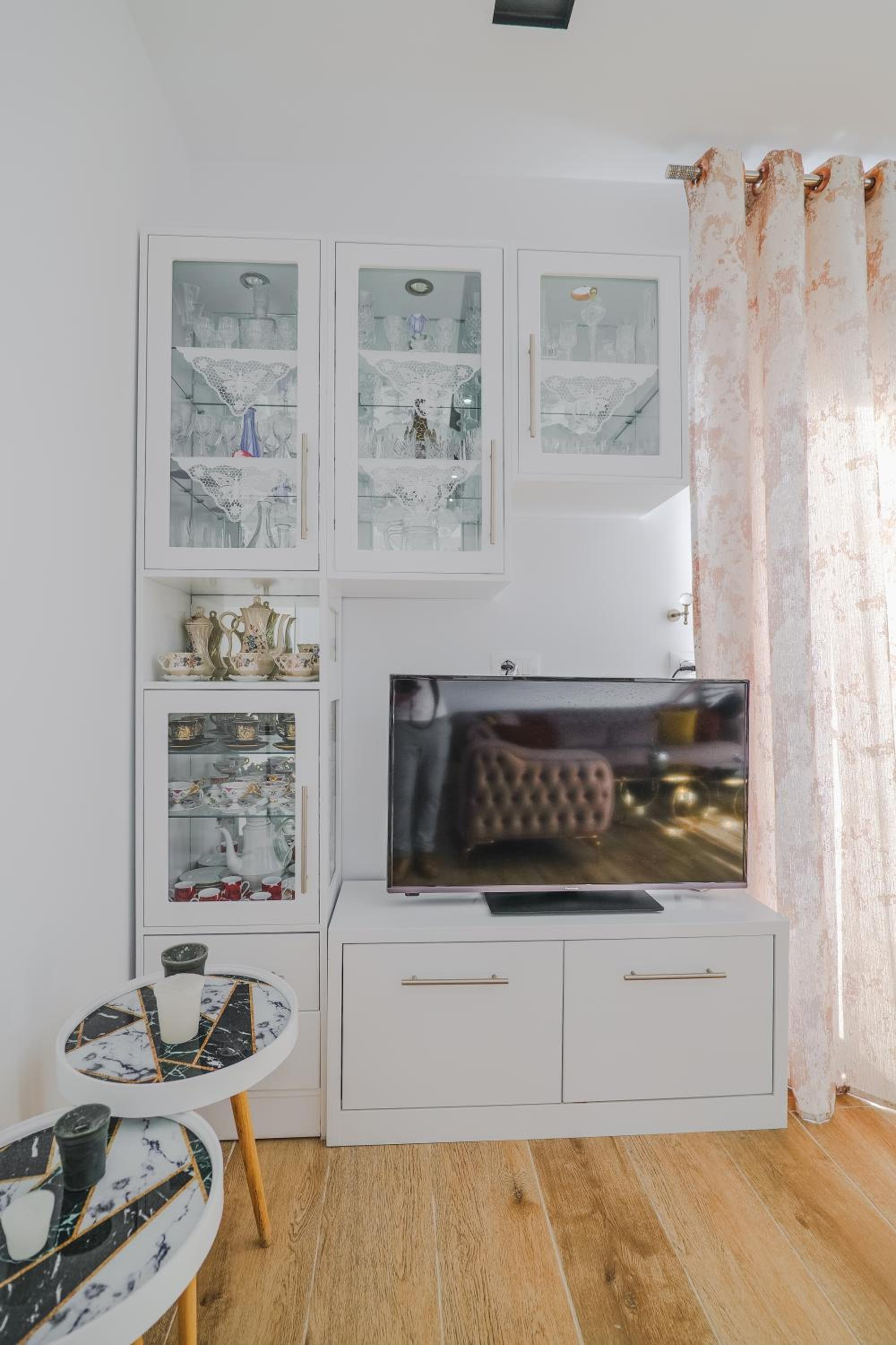 Eleni Guest House