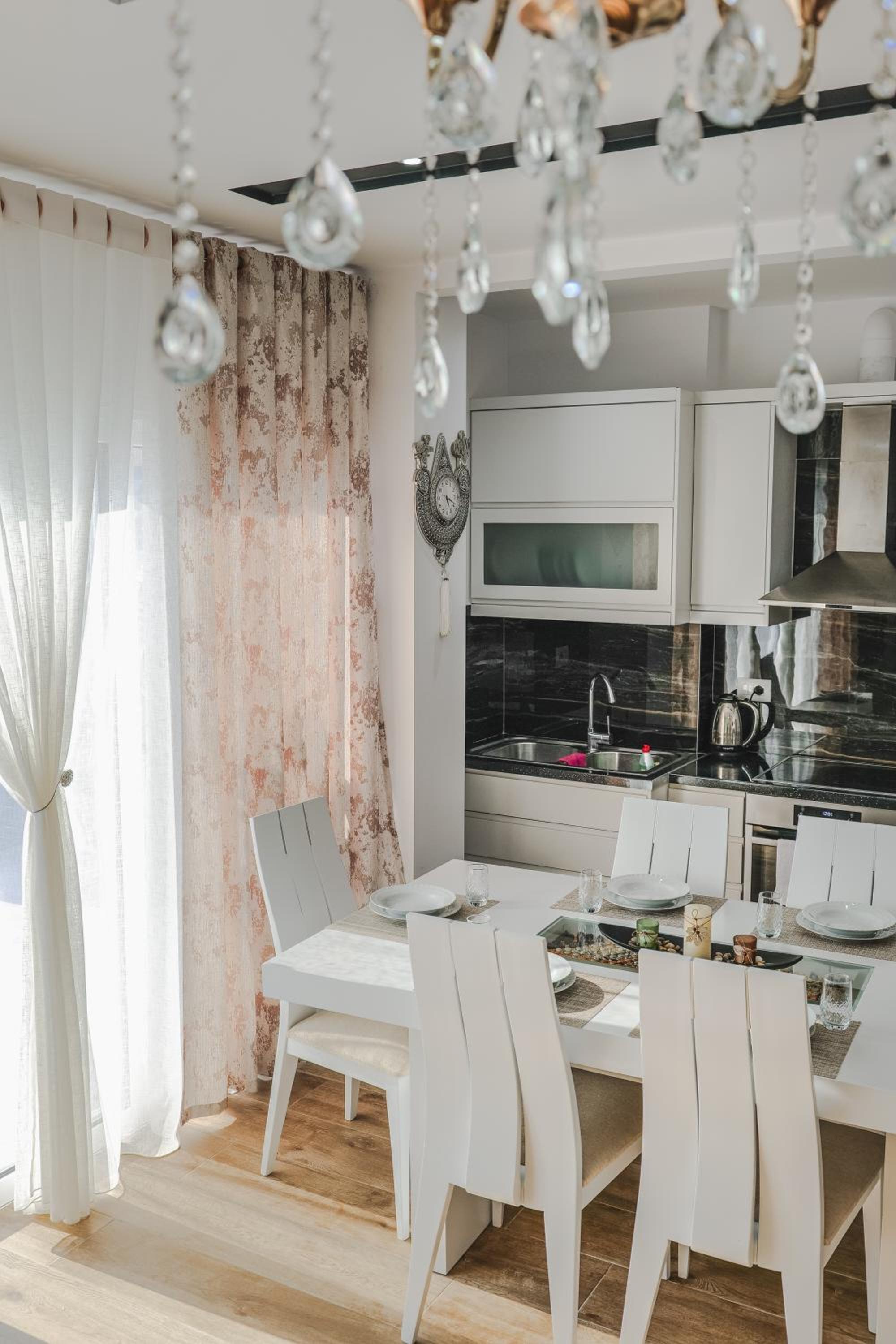 Eleni Guest House