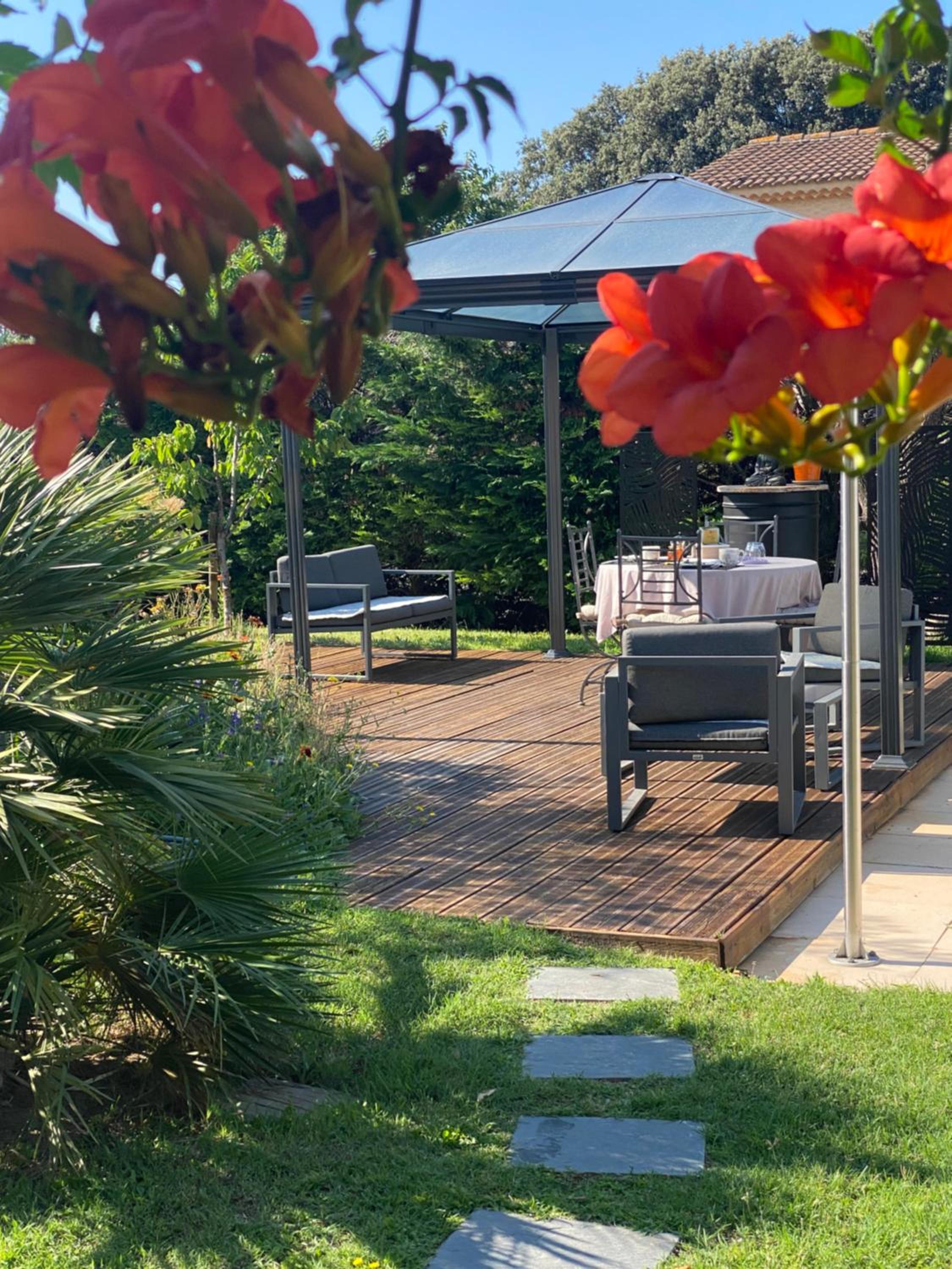 Vaucluse Guesthouse view 4