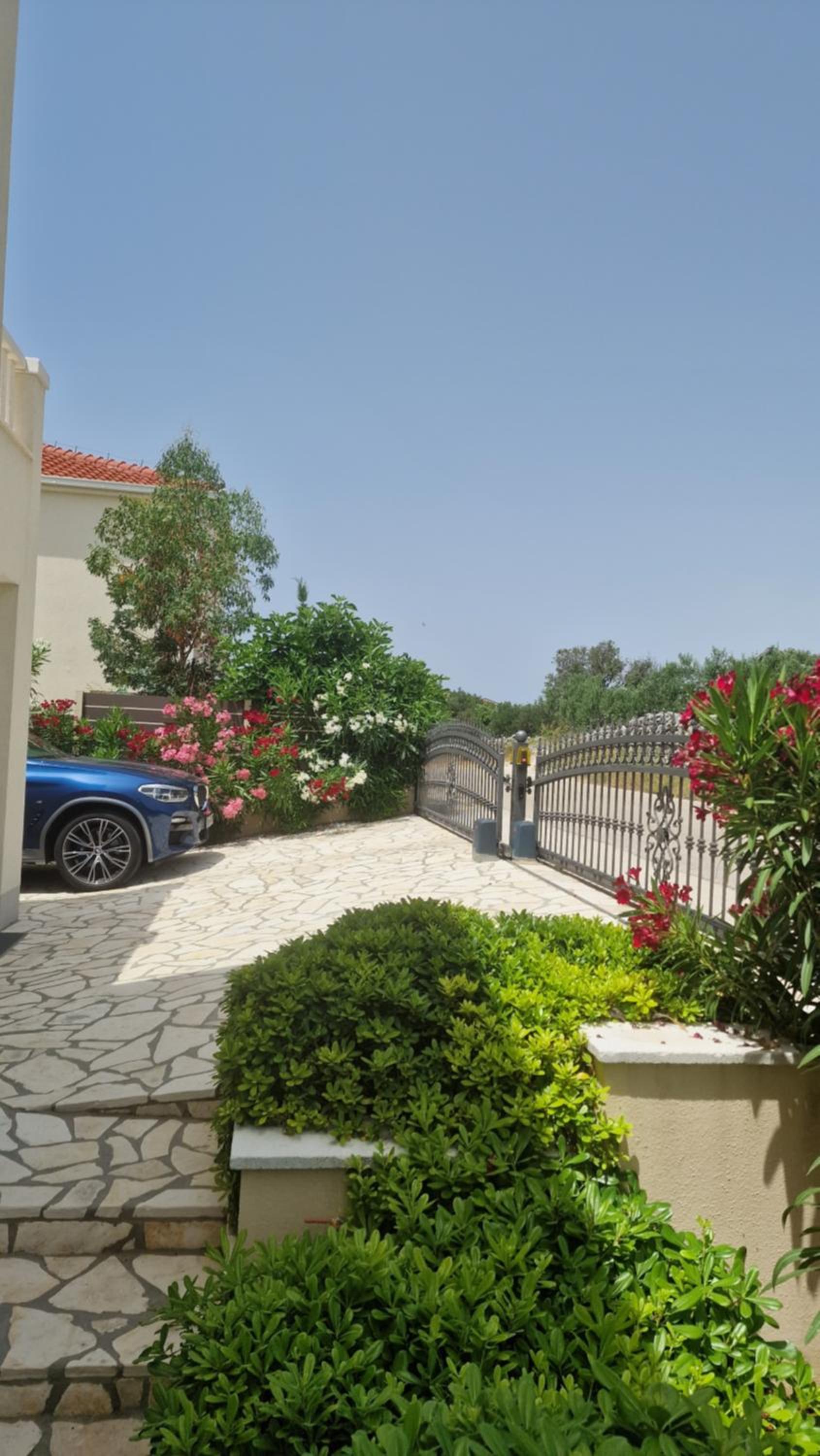 Maneni view 2