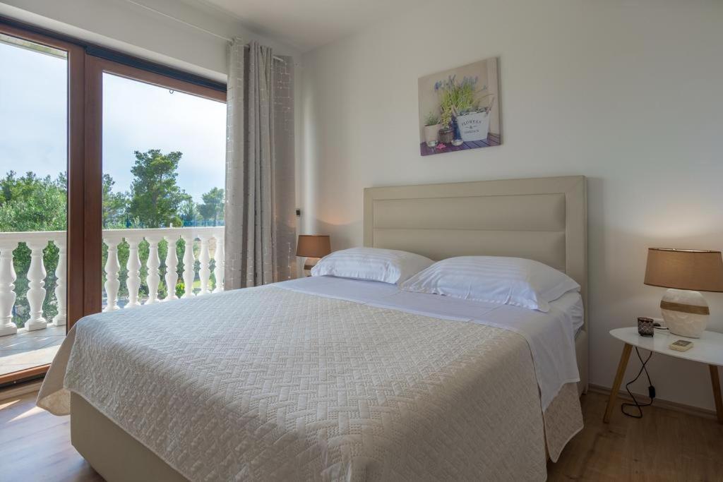 Apartments Emanuela view 5