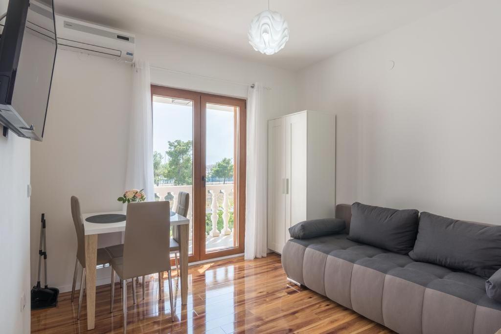 Apartments Emanuela view 3
