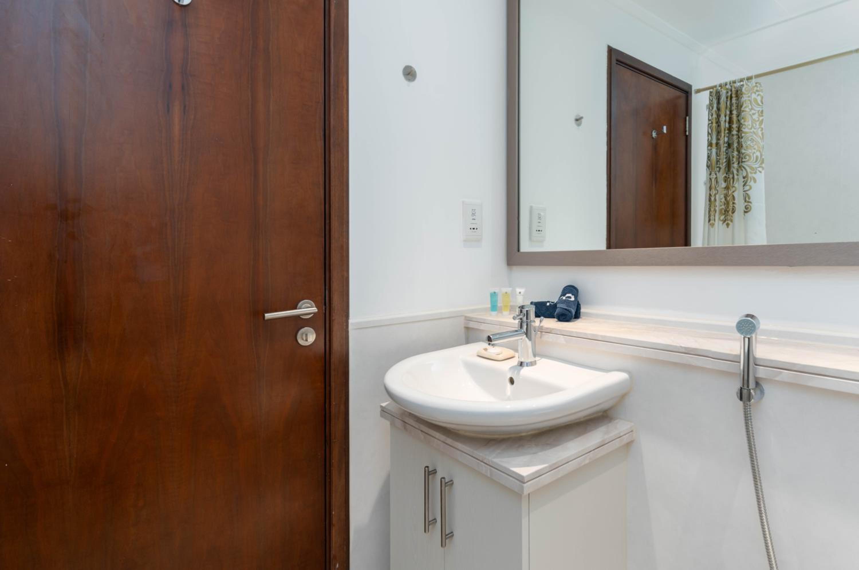 Stunning Sea and Marina Views / 2 Bedroom Penthouse / Dubai Marina