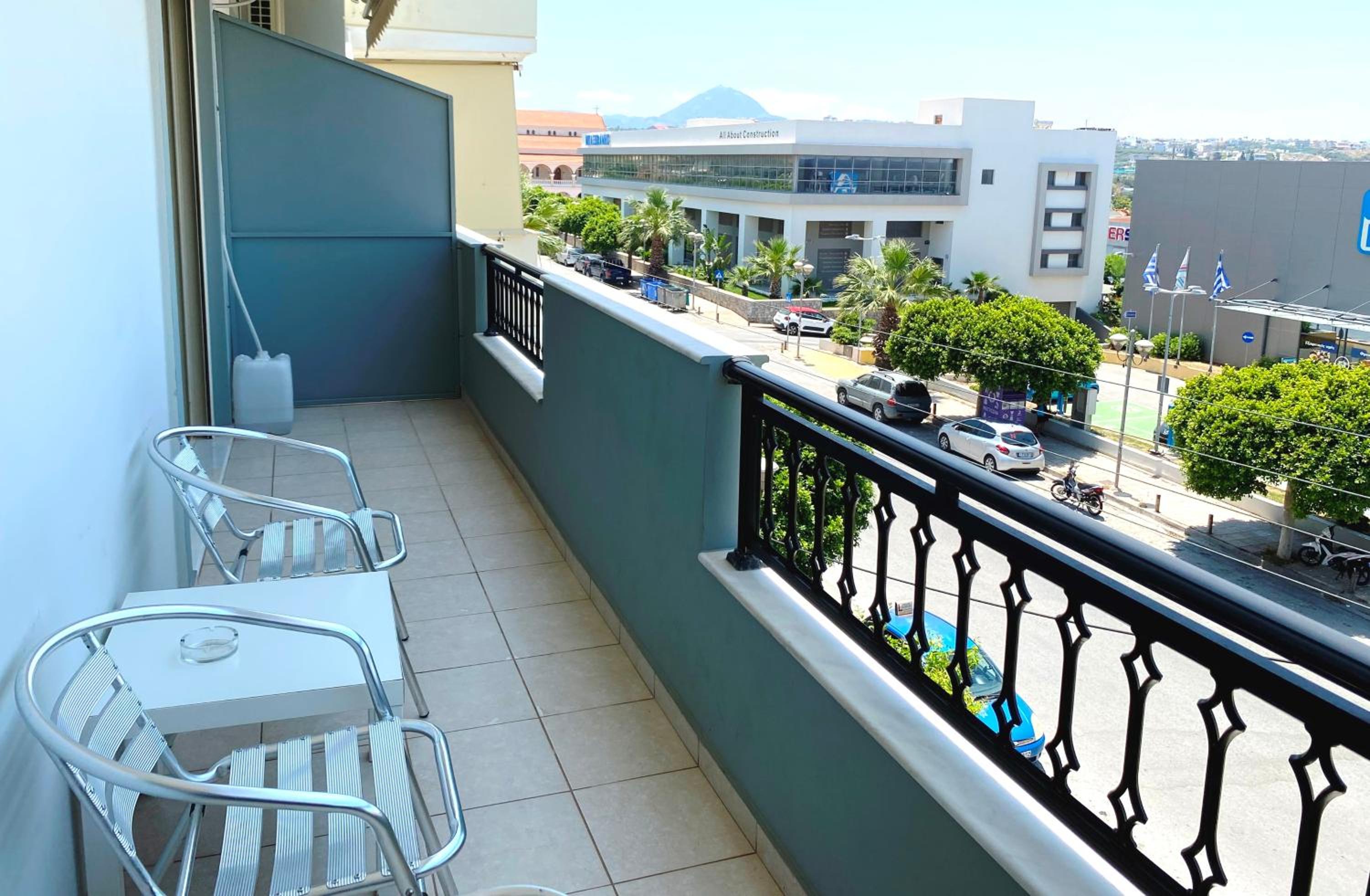 A Niko's Place view 2