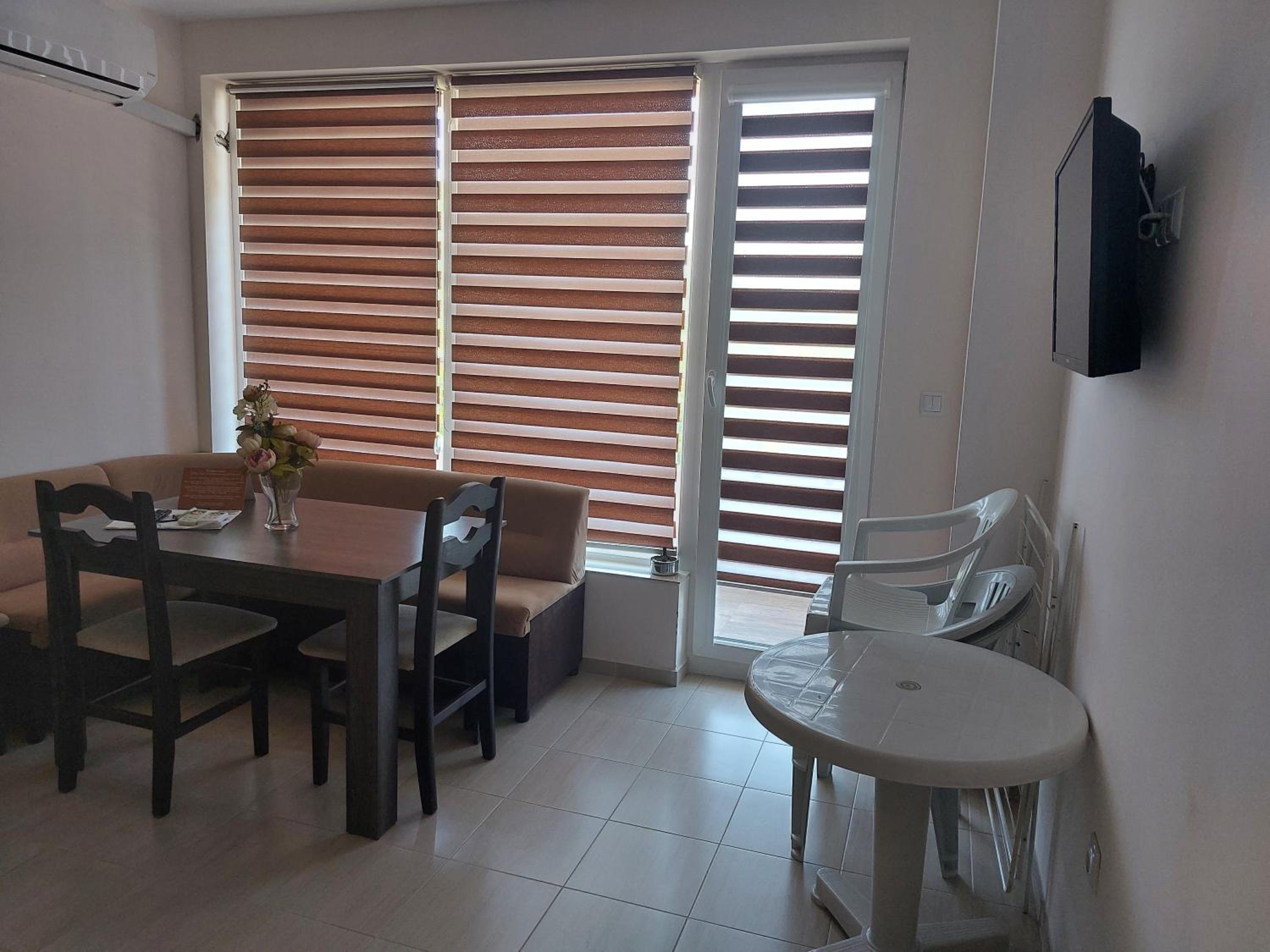 Photo 83