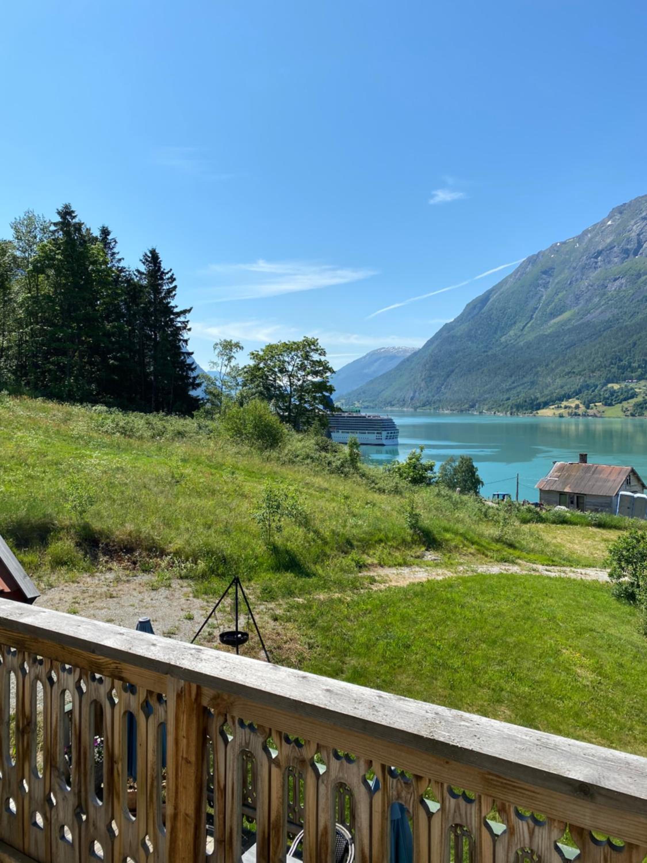 Eide gard view 2