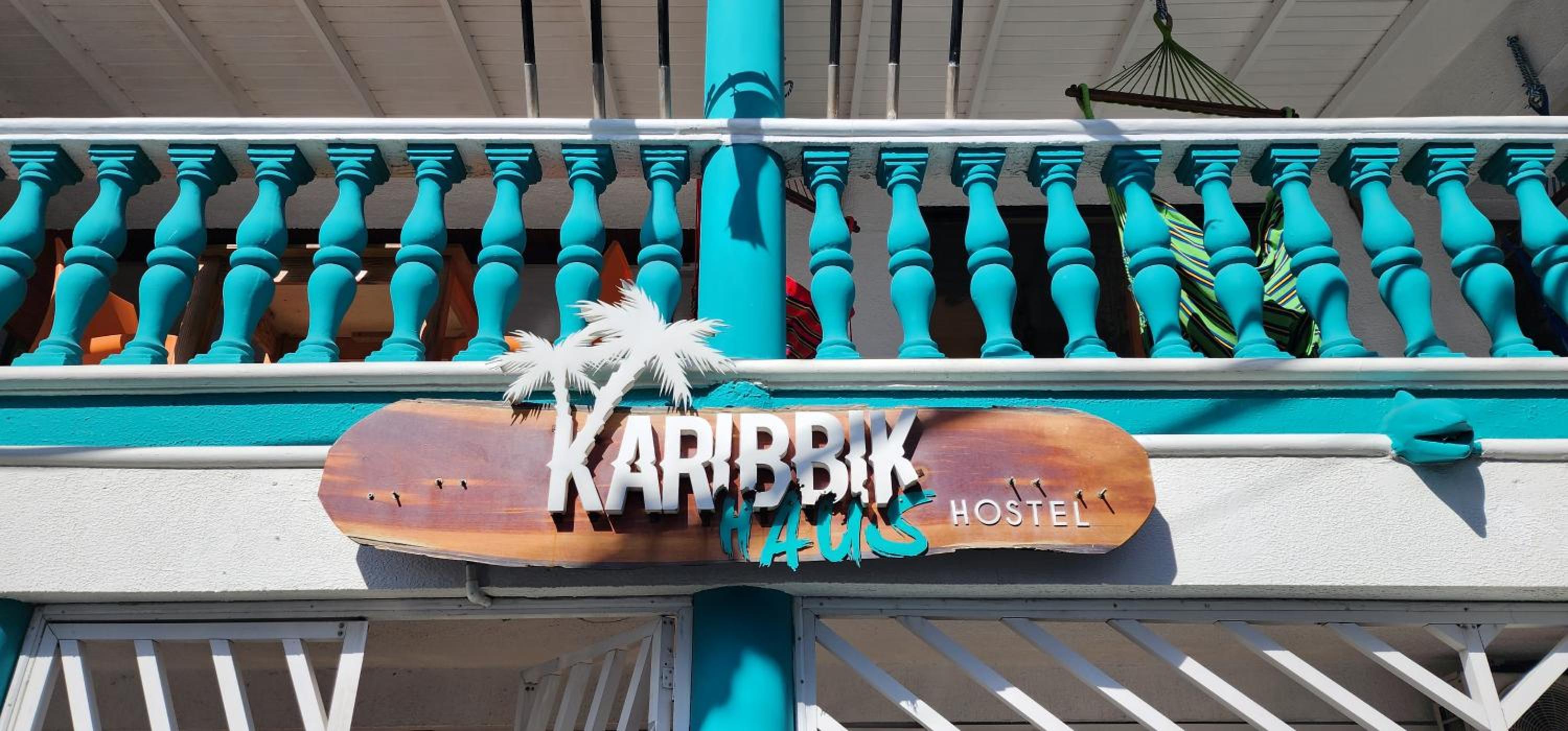 Karibbik Haus Hostel