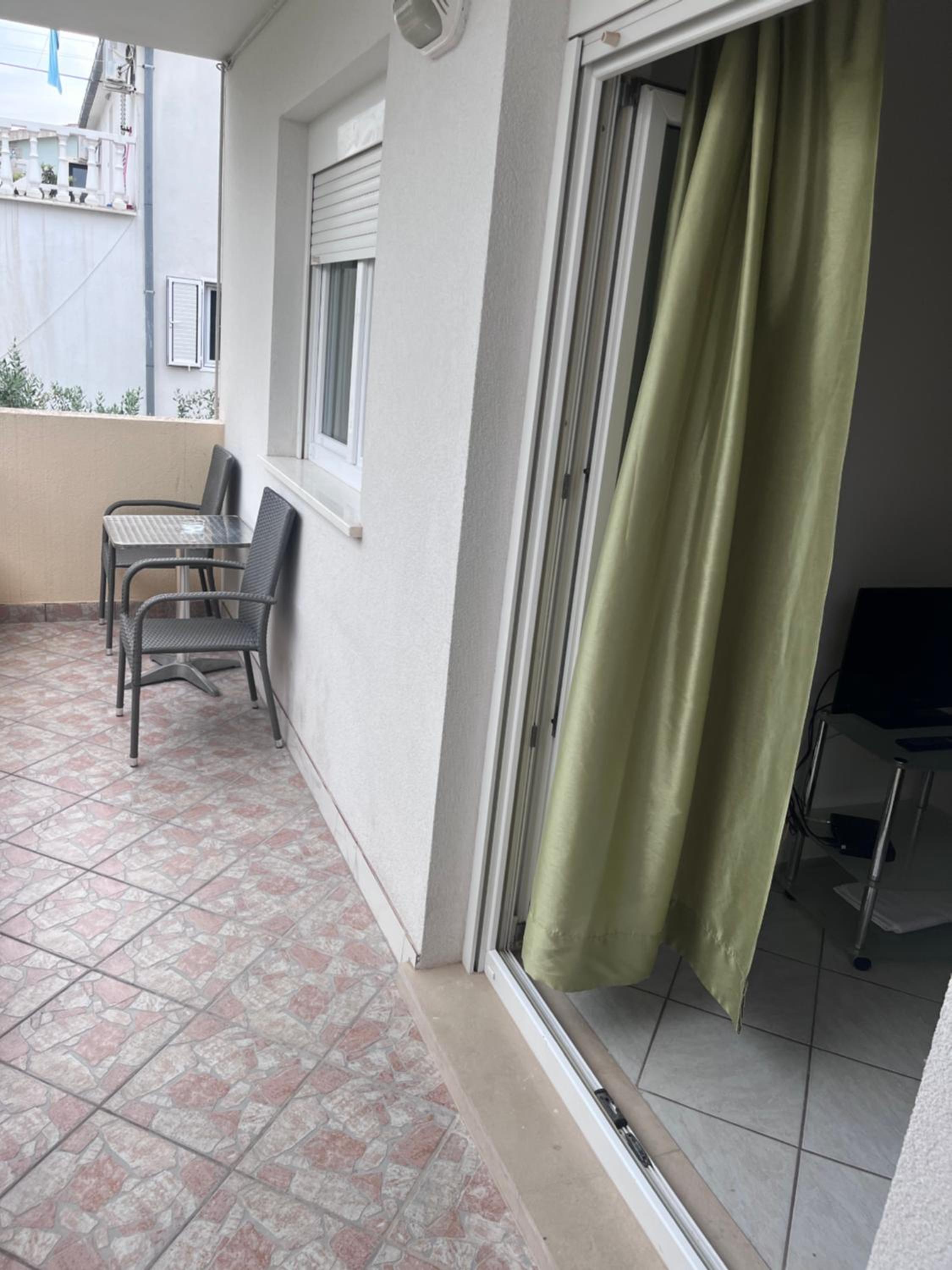 Apartments Nives