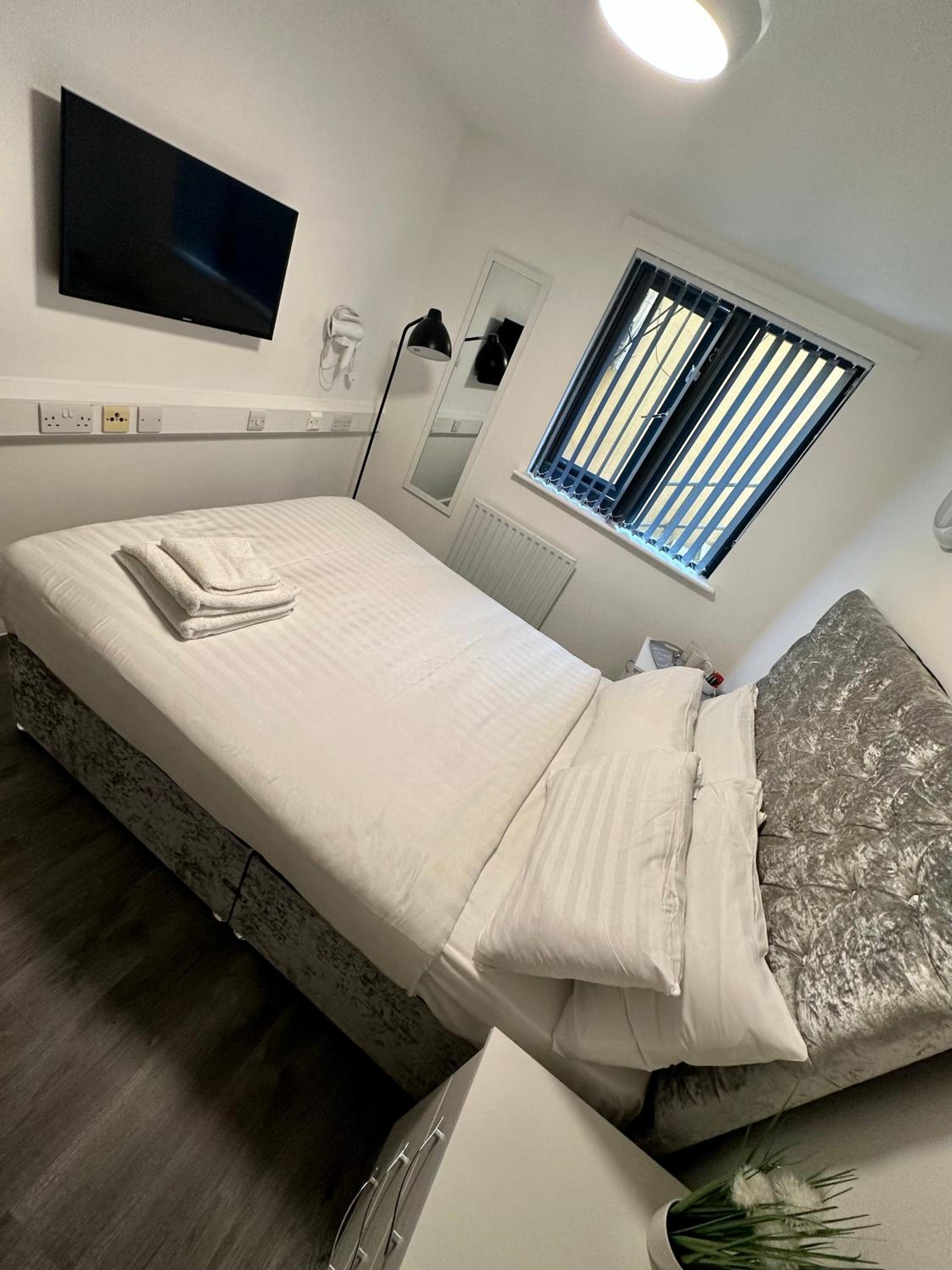 Bradford Vacations - Accommodation Bradford - Property Image 5