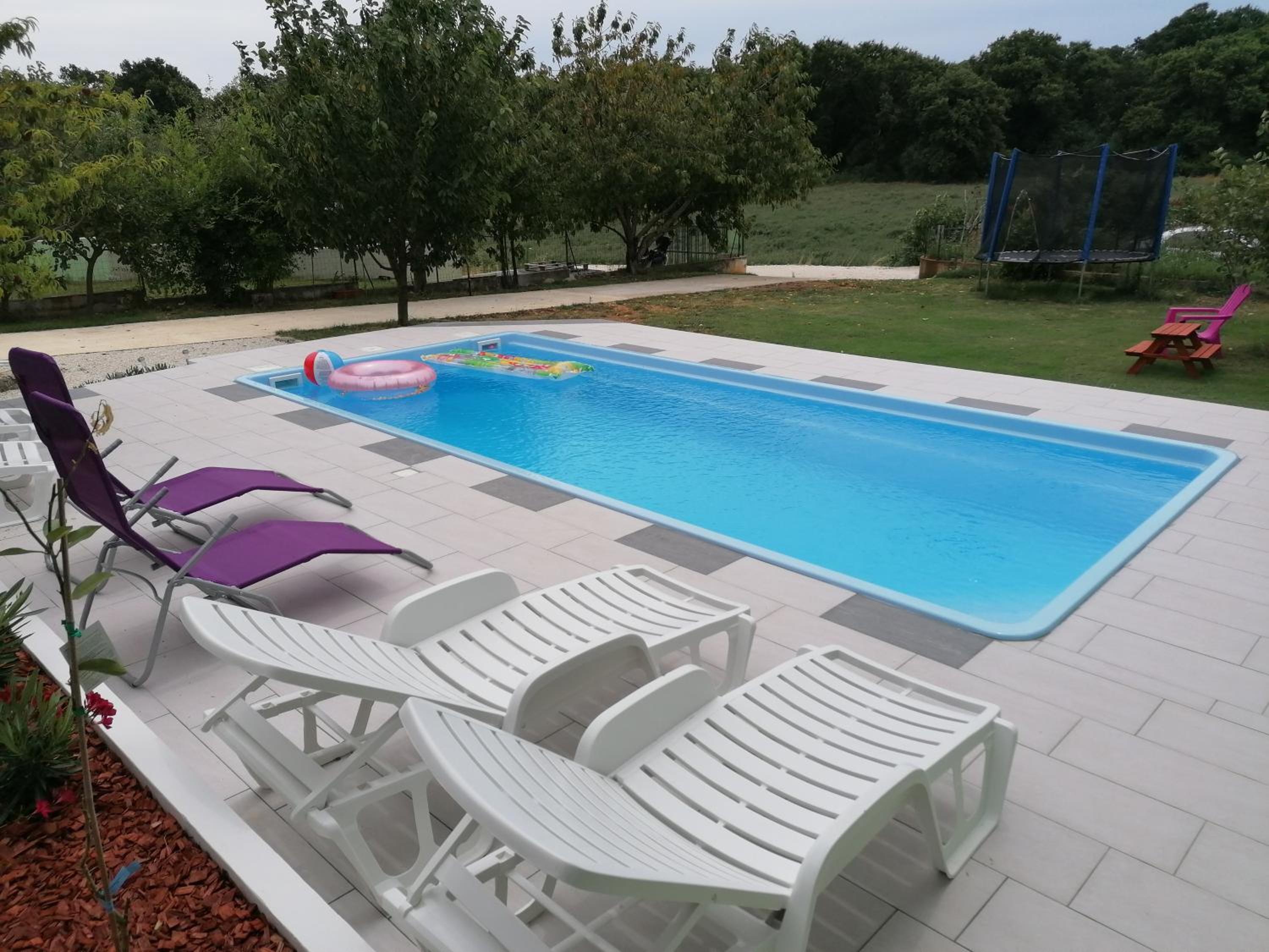 Photo 57