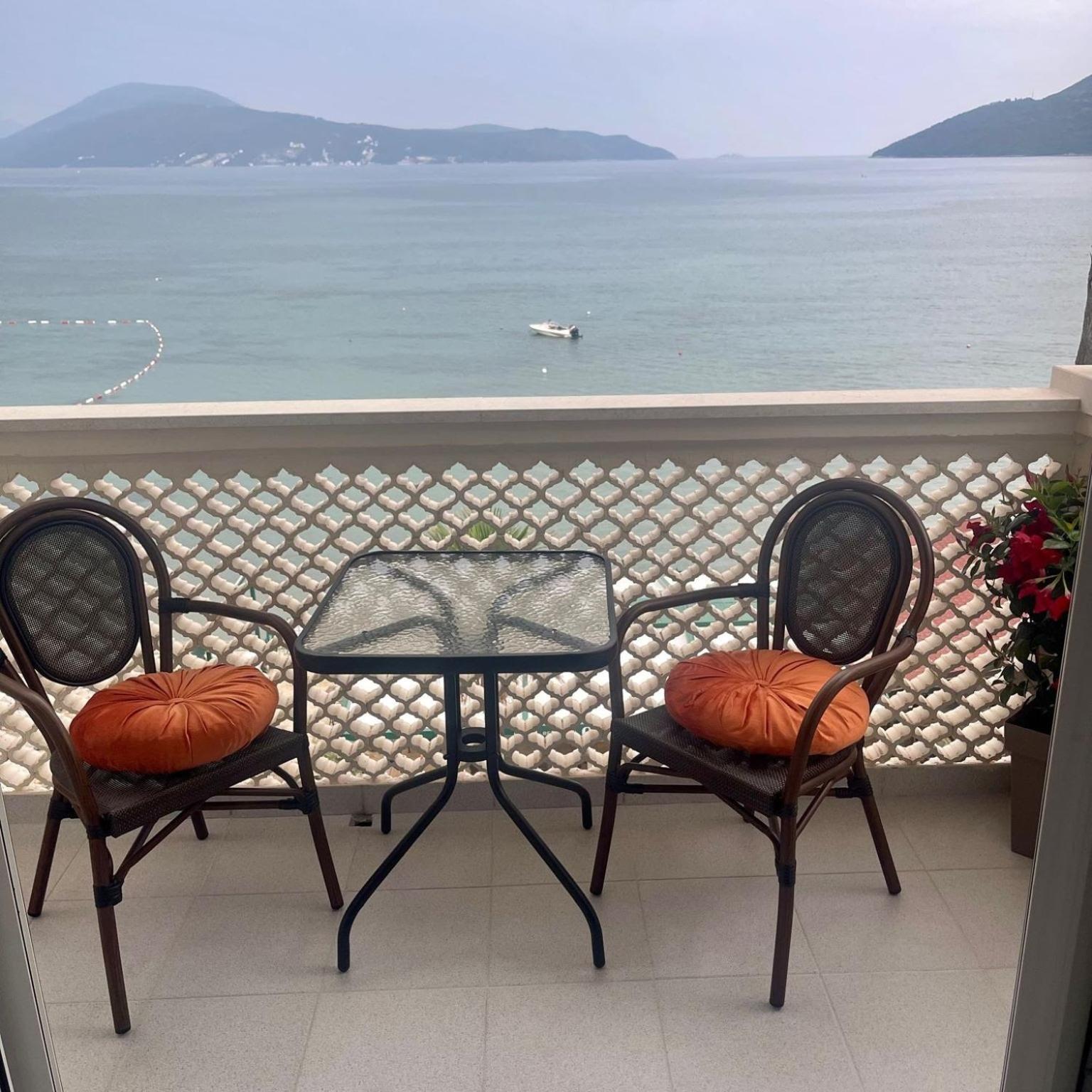 Apartment Aqua view 2