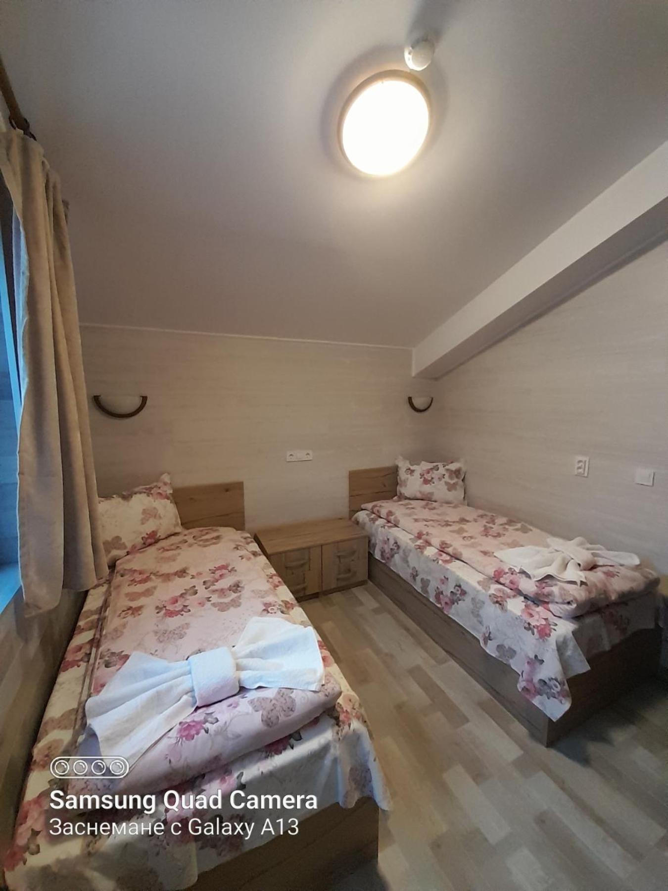 Ilievi Guest Houses